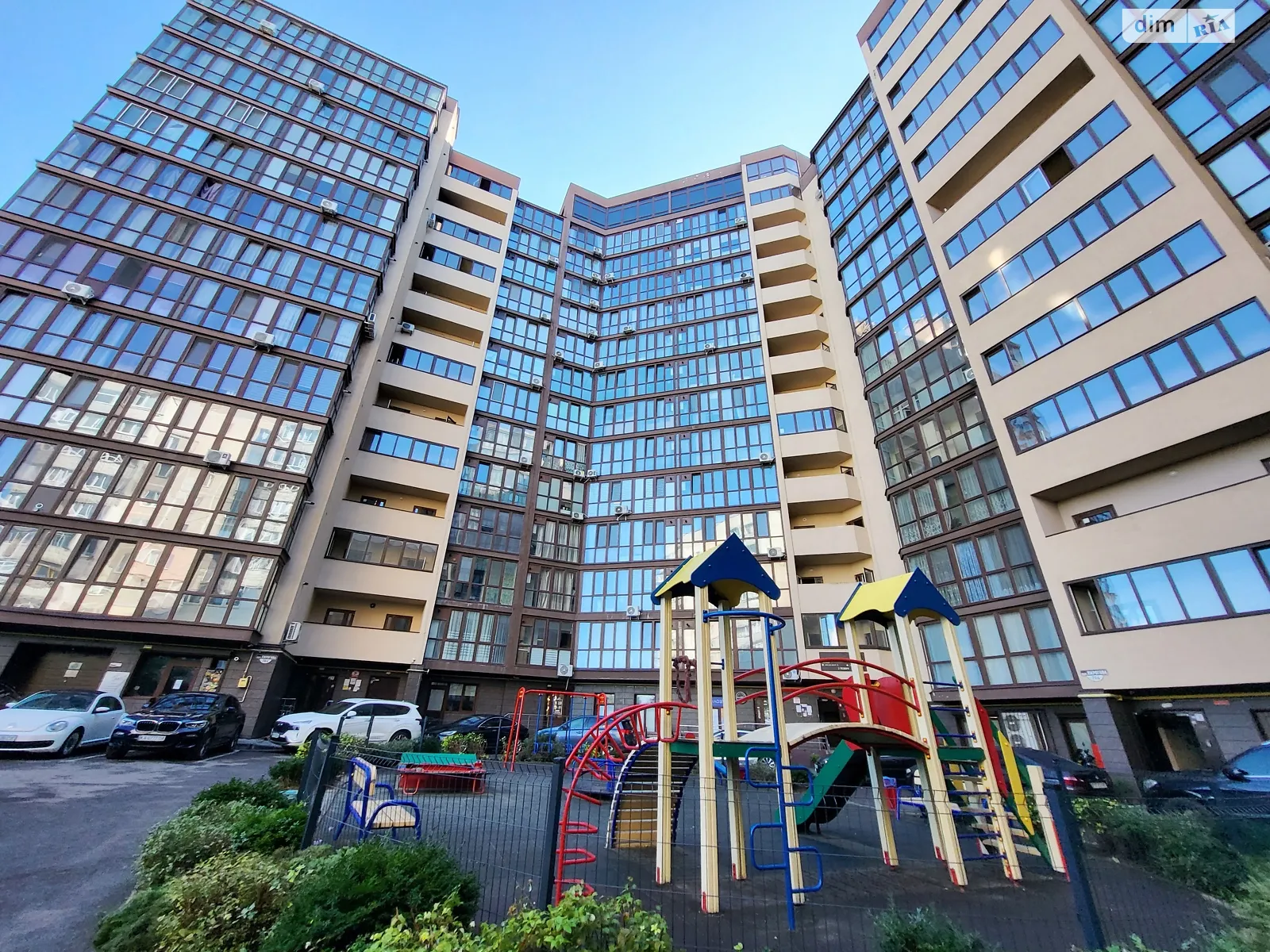 Продається 3-кімнатна квартира 95 кв. м у Вінниці, вул. Пирогова - фото 1