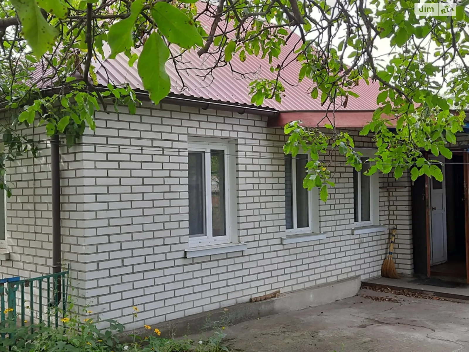Продается одноэтажный дом 55.4 кв. м с террасой, цена: 20000 $ - фото 1