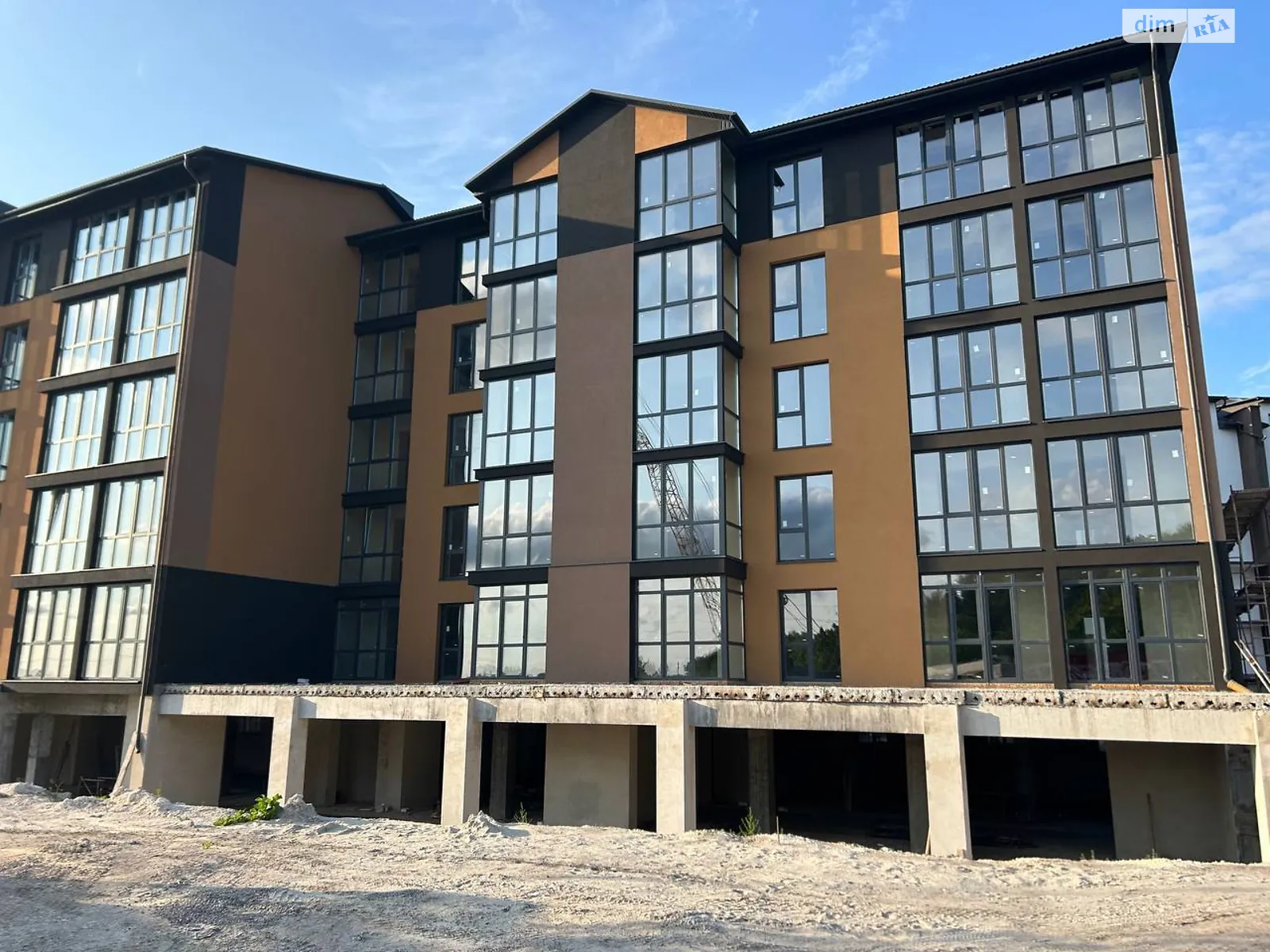 Продается 2-комнатная квартира 64.2 кв. м в Кременце, ул. Горбача - фото 1