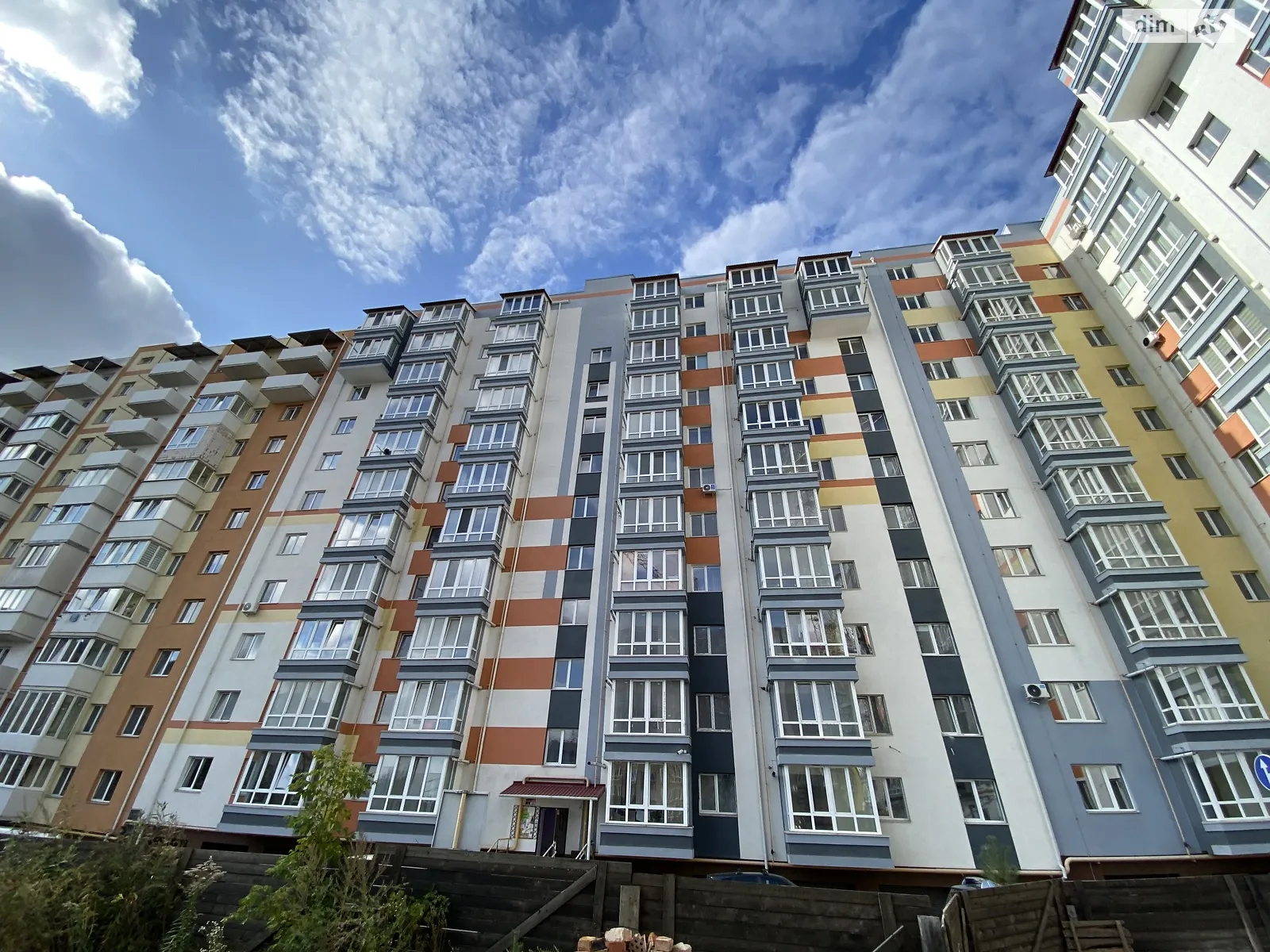 Продается 1-комнатная квартира 42 кв. м в Ровно, ул. Гайдамацкая, 13Б - фото 1