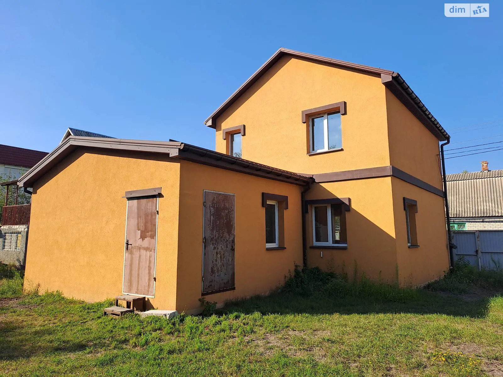 Продается дом на 2 этажа 77.8 кв. м с бассейном, цена: 25500 $ - фото 1