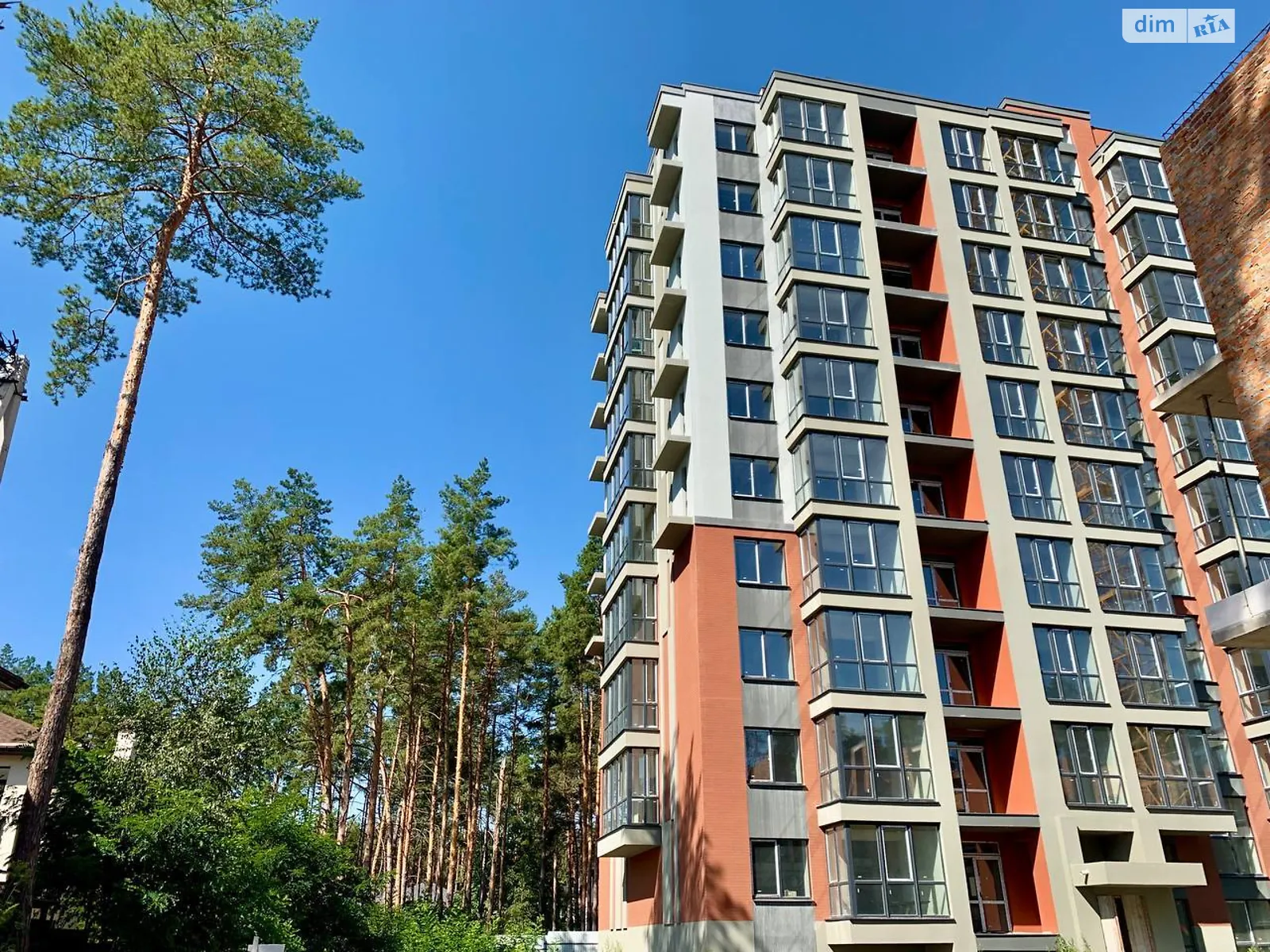 Продается 2-комнатная квартира 53 кв. м в Гостомеле, ул. Соборная, 1 - фото 1