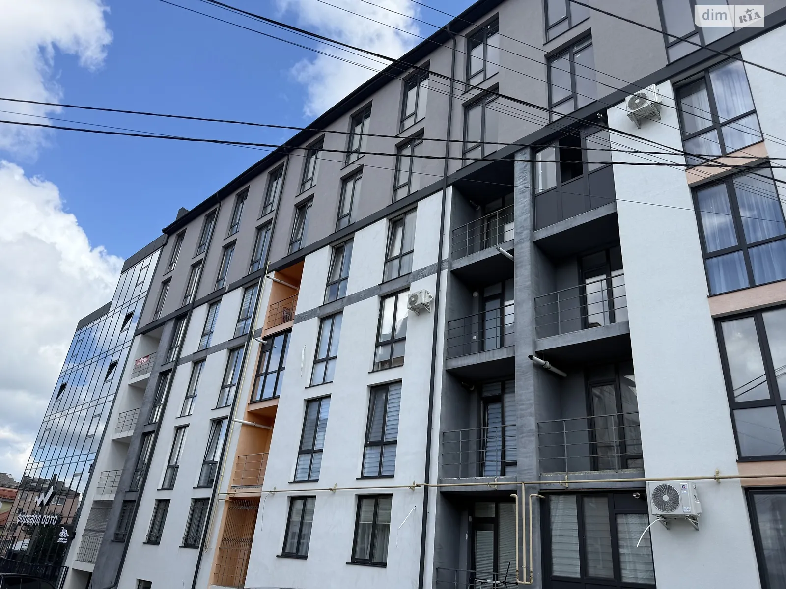 2-комнатная квартира 83.6 кв. м в Тернополе, ул. Выговского Гетмана - фото 1