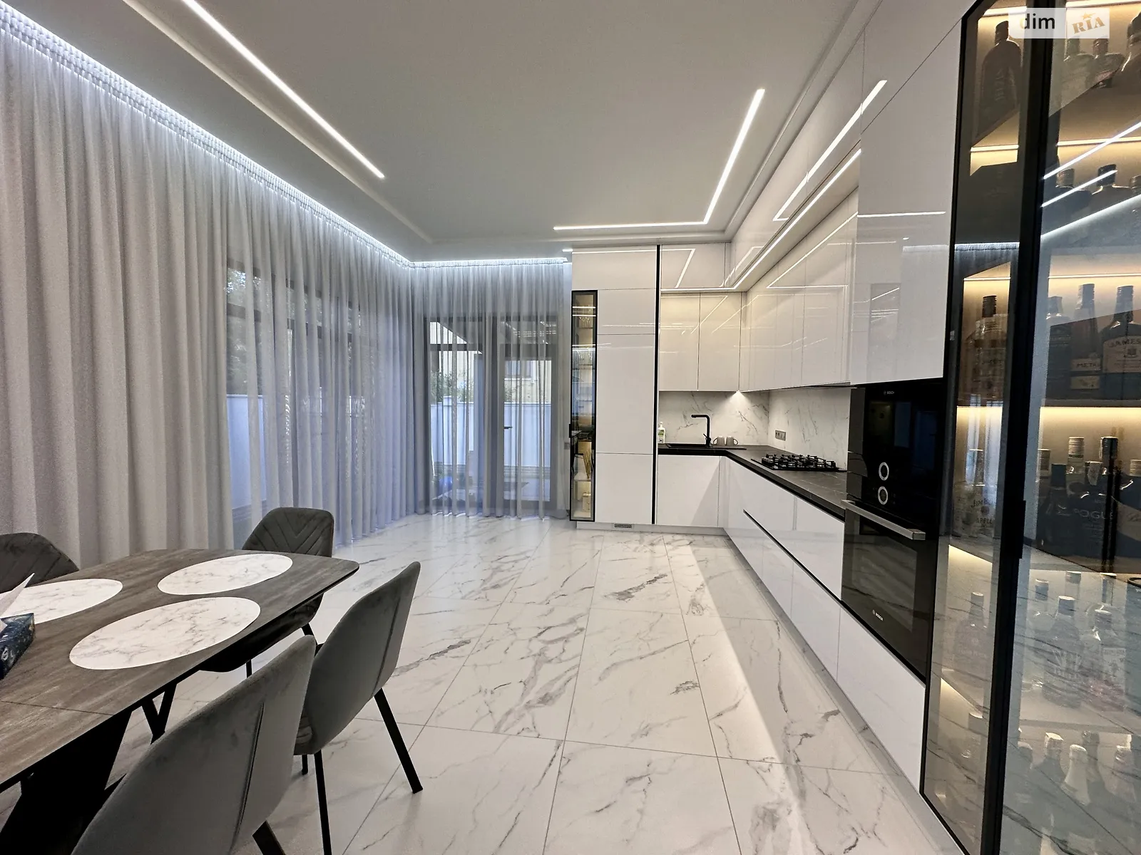 Продається будинок 2 поверховий 200 кв. м з бесідкою, цена: 460000 $ - фото 1