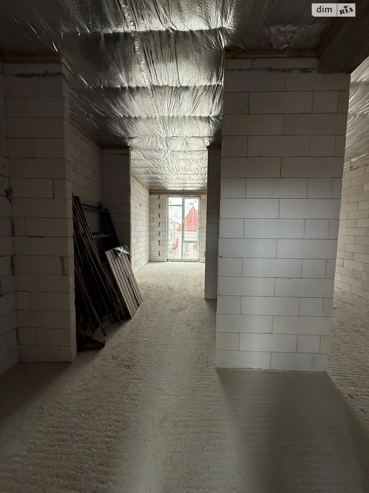 2-комнатная квартира 70 кв. м в Тернополе, ул. Петриковская - фото 1