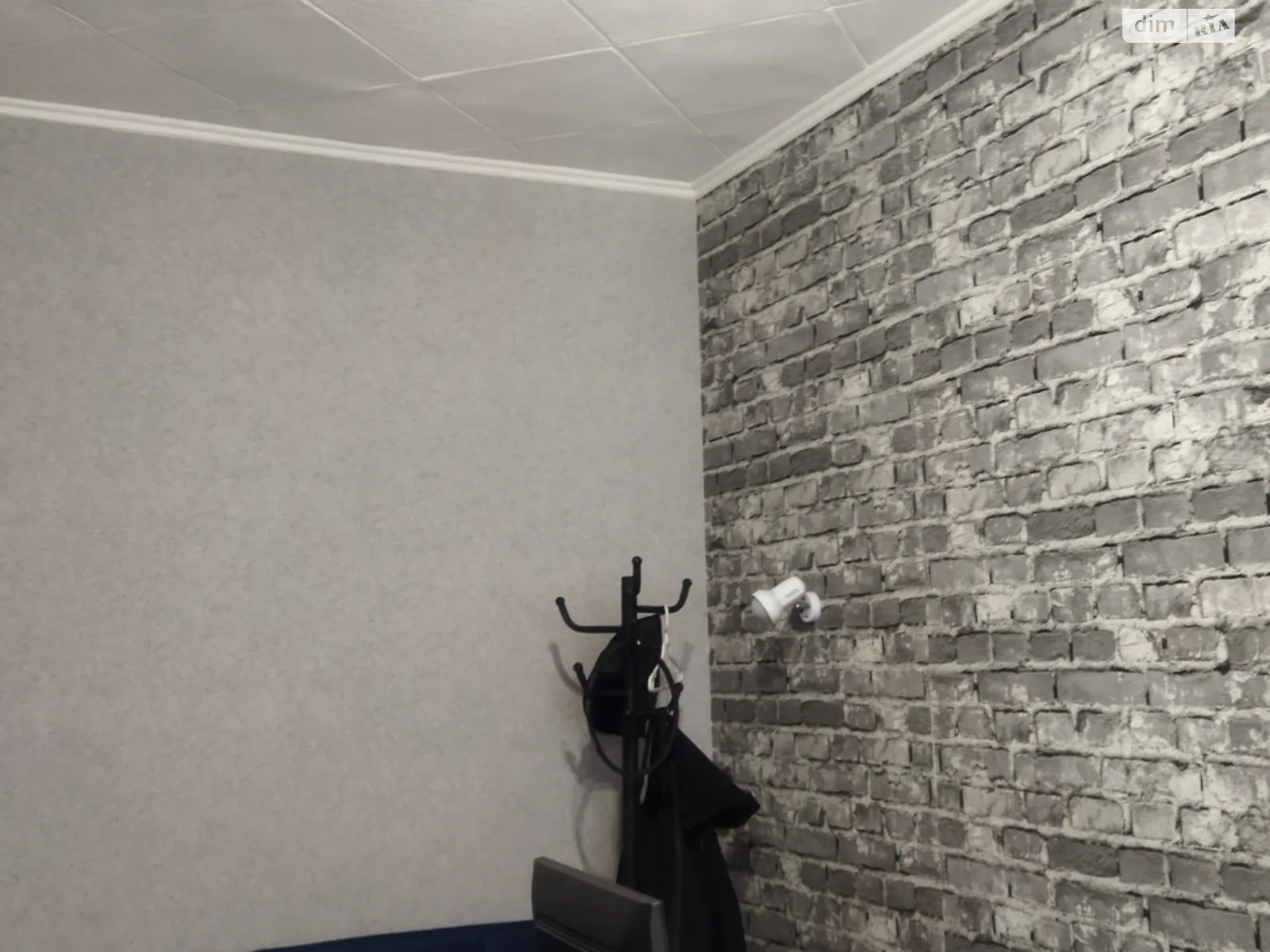 Сдается в аренду офис 14 кв. м в бизнес-центре, цена: 3500 грн - фото 1