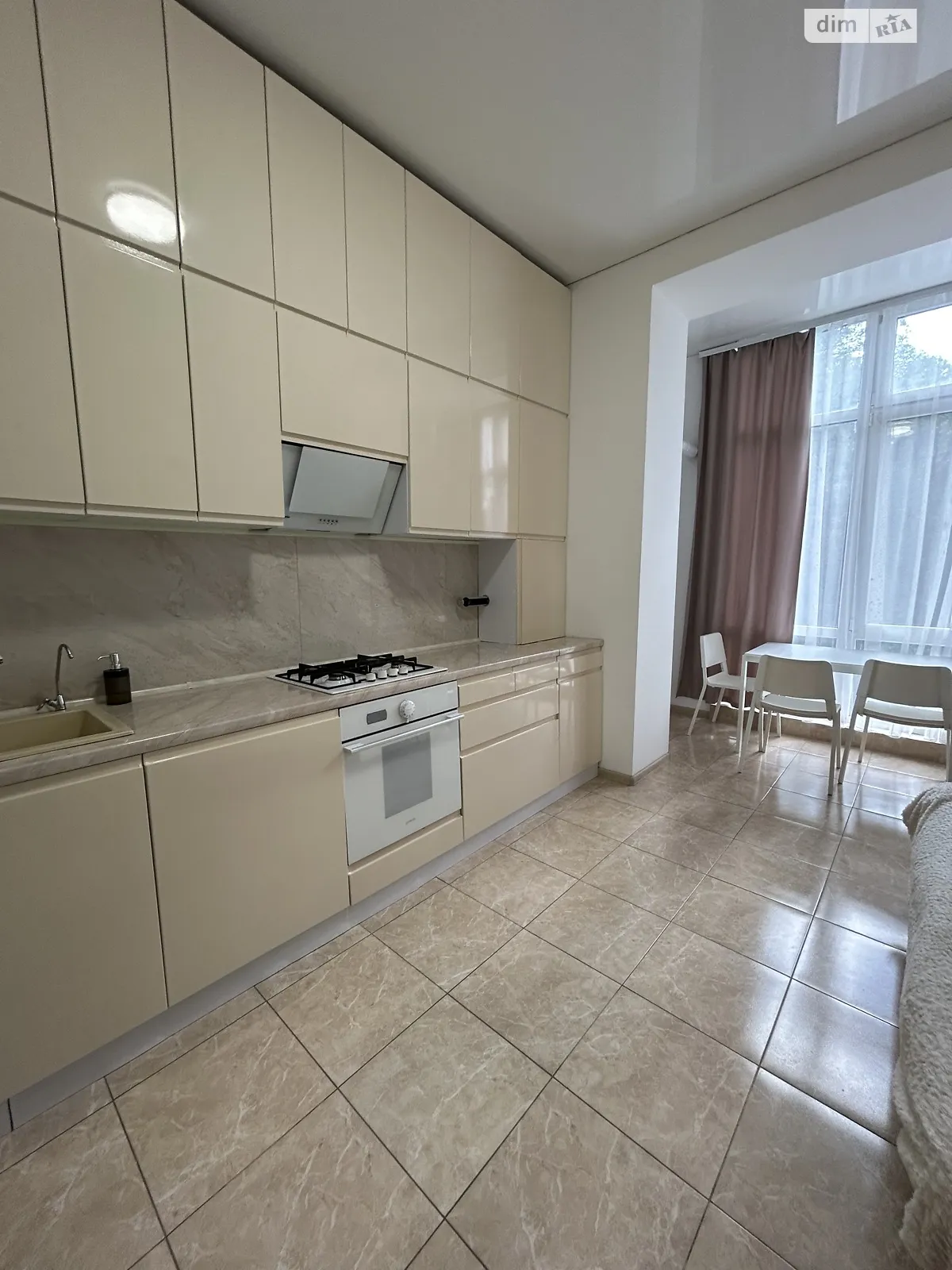 Продается 2-комнатная квартира 70 кв. м в Хмельницком, Старокостянтиновское шоссе, 20/3 - фото 1