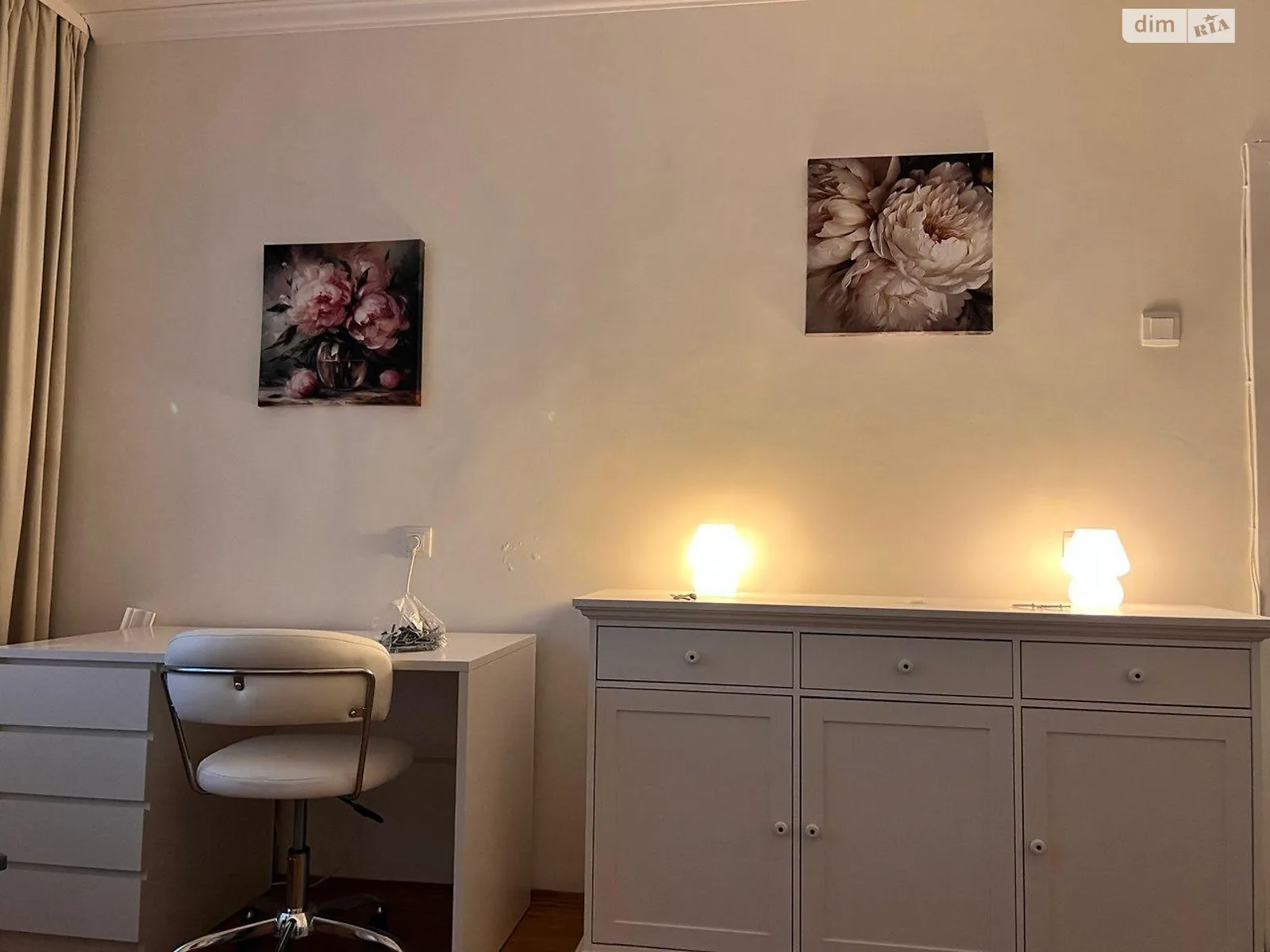 Продається 1-кімнатна квартира 44.3 кв. м у Києві, вул. Гришка Михайла, 8 - фото 1