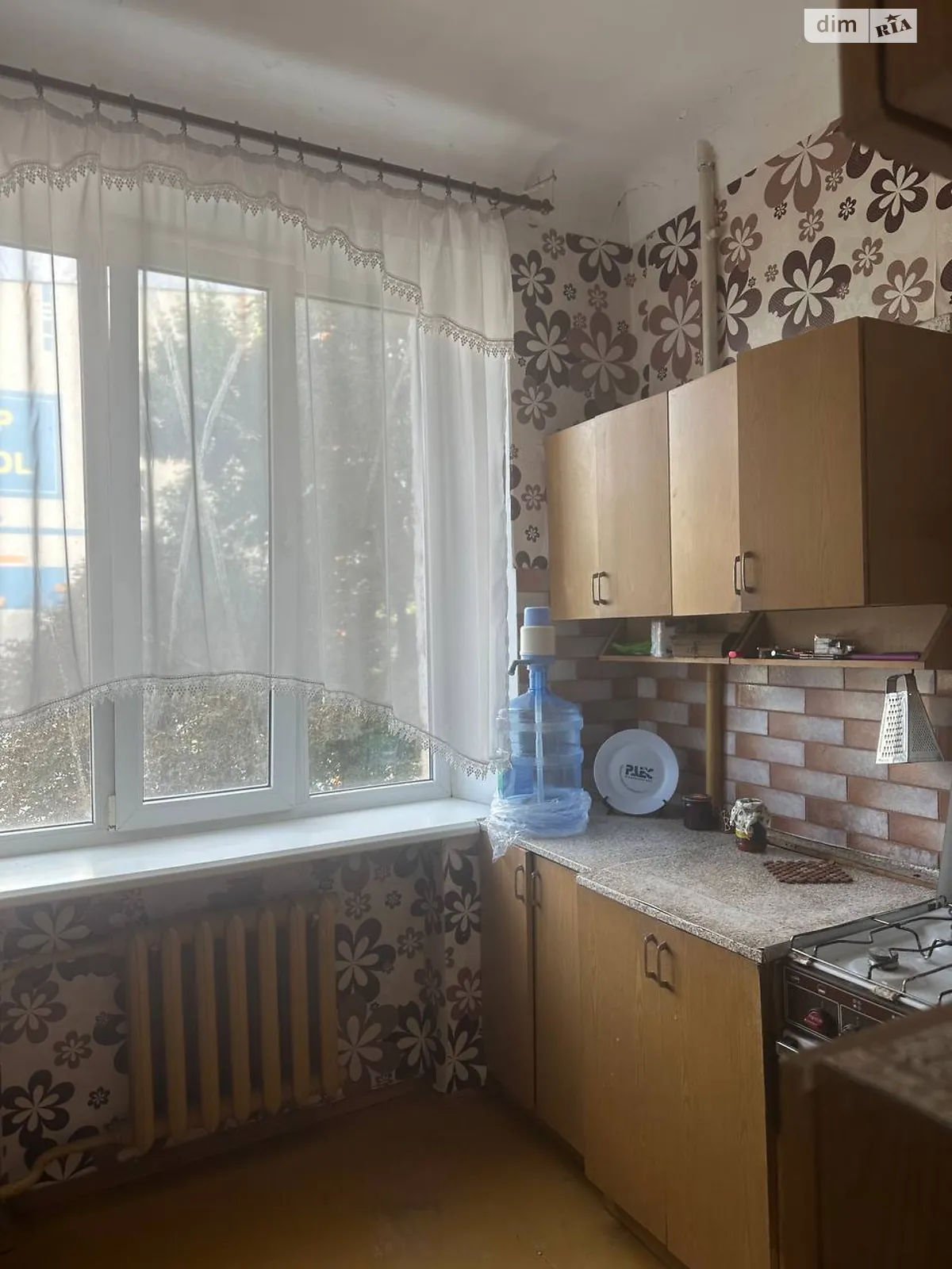 Продается 2-комнатная квартира 55.1 кв. м в Ровно, ул. Соборная - фото 1