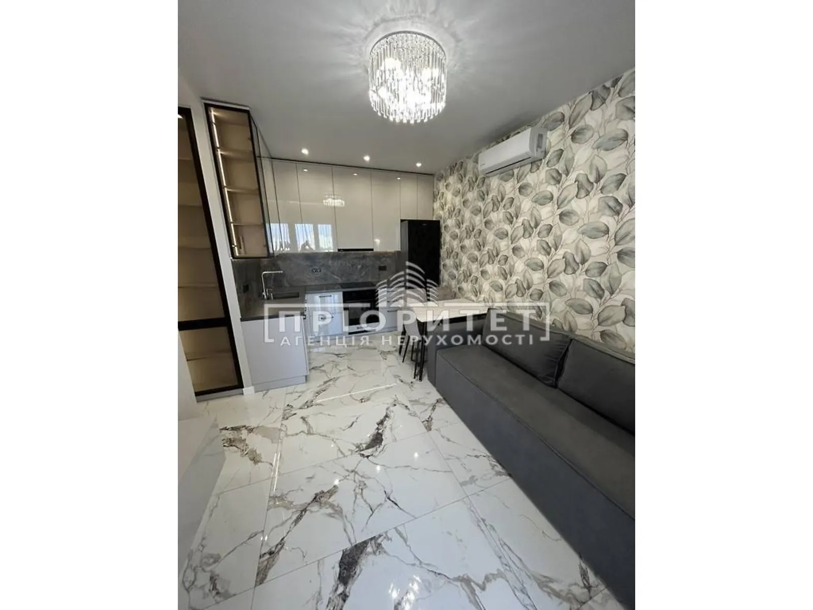 Продается 1-комнатная квартира 42.5 кв. м в Одессе, ул. Краснова - фото 1