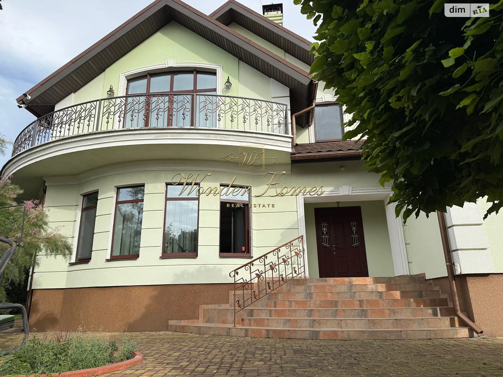 Продается дом на 2 этажа 298.6 кв. м с участком, цена: 600000 $ - фото 1