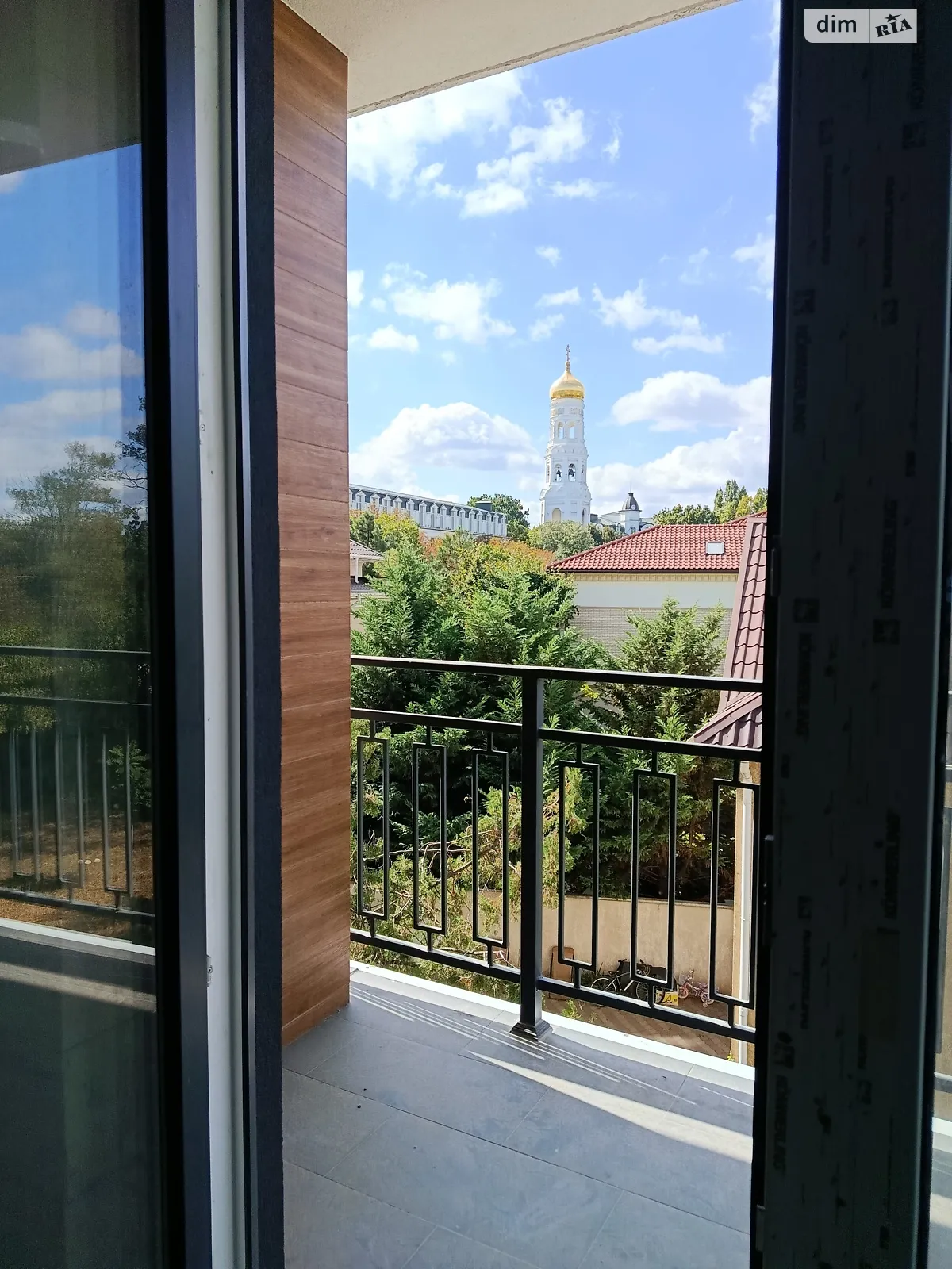 Продається 1-кімнатна квартира 51.8 кв. м у Одесі, пров. Маячний, 7 - фото 1