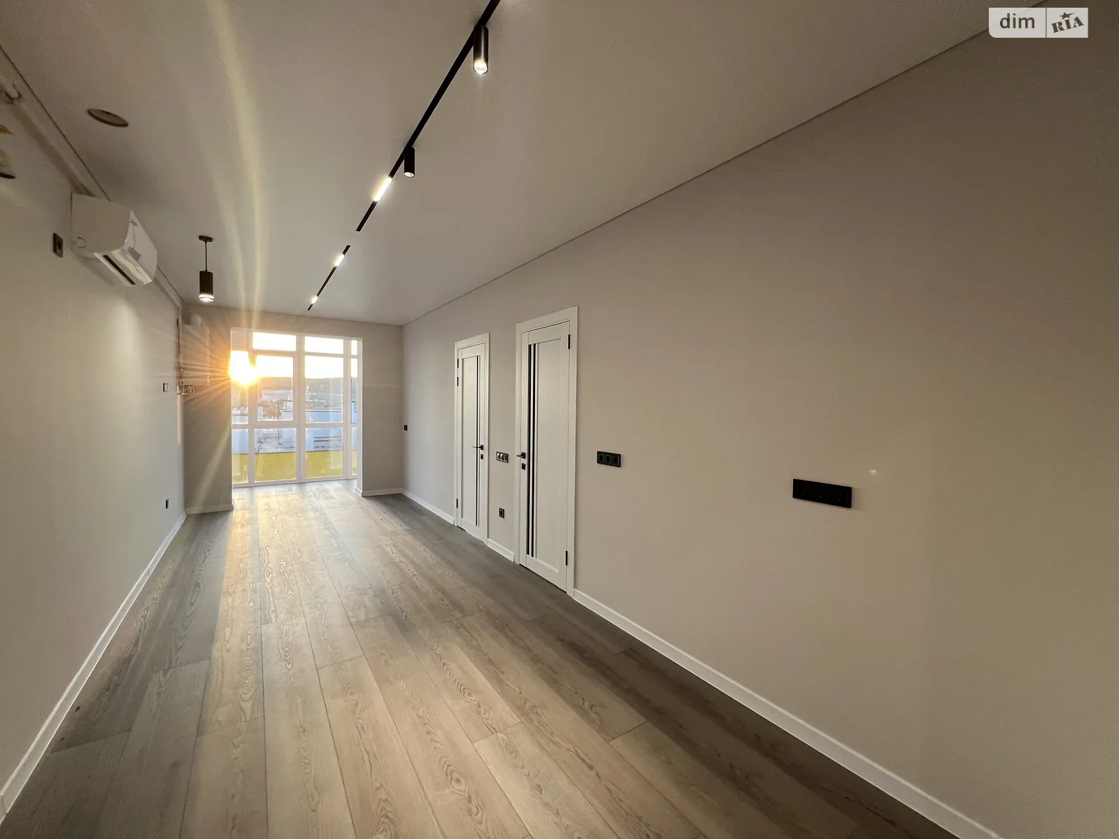 Продается 2-комнатная квартира 52 кв. м в Винниках, ул. Кольцевая, 1 - фото 1