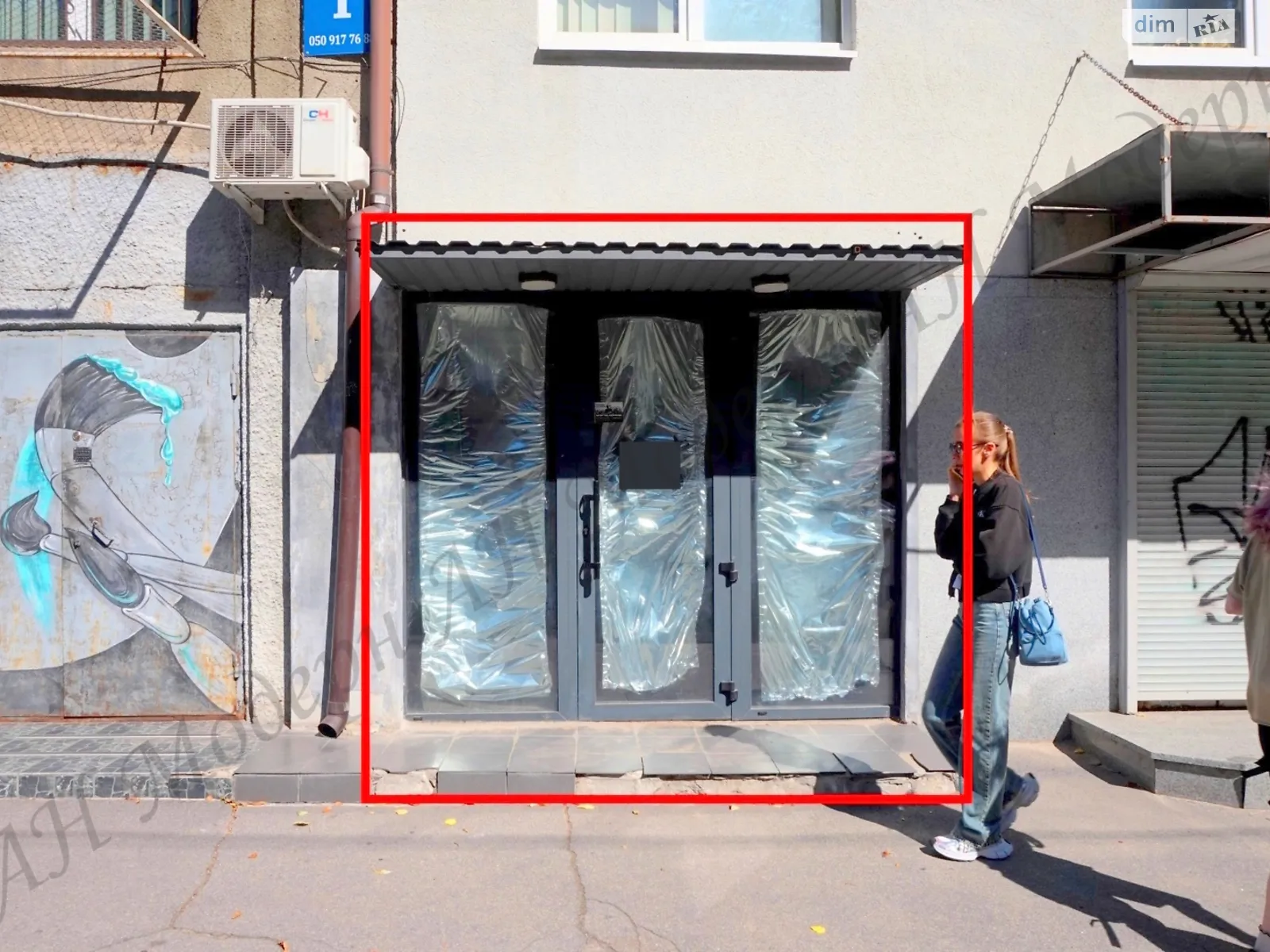 Сдается в аренду объект сферы услуг 15 кв. м в 3-этажном здании, цена: 10000 грн - фото 1
