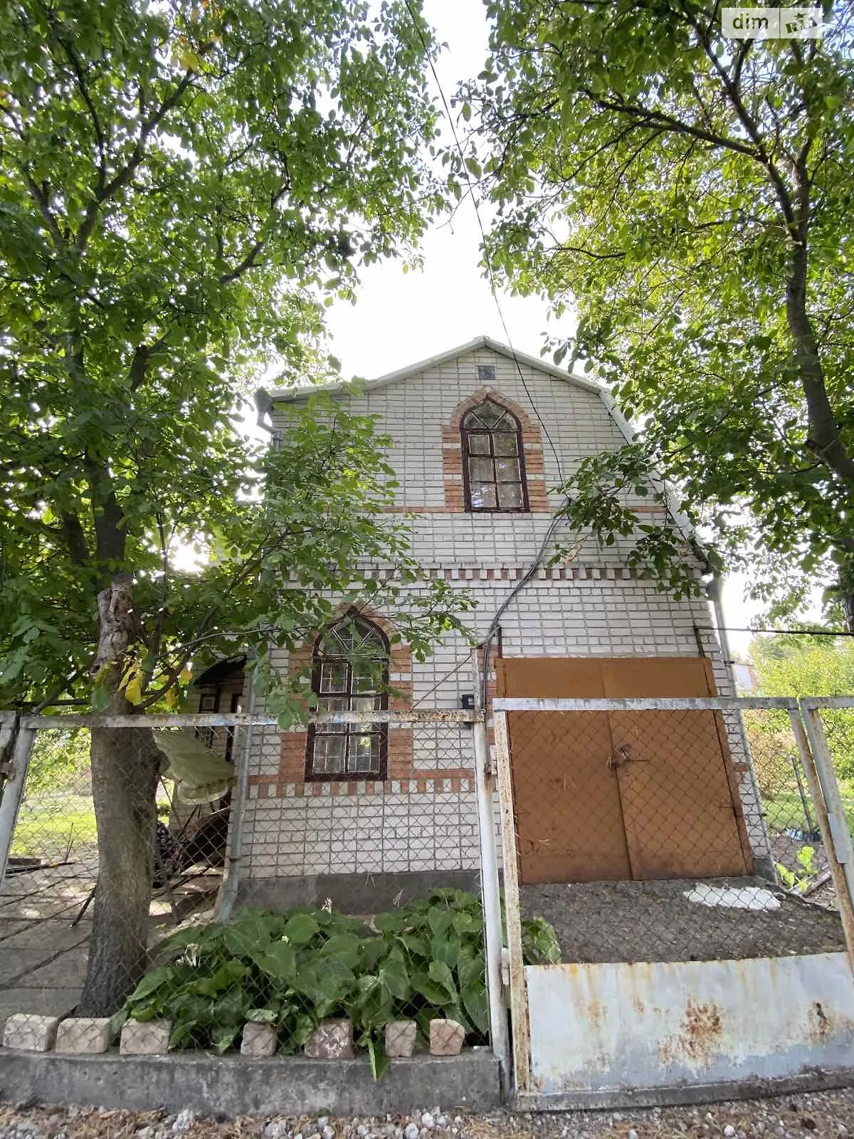 Продается дом на 2 этажа 56.9 кв. м с камином, цена: 25000 $ - фото 1