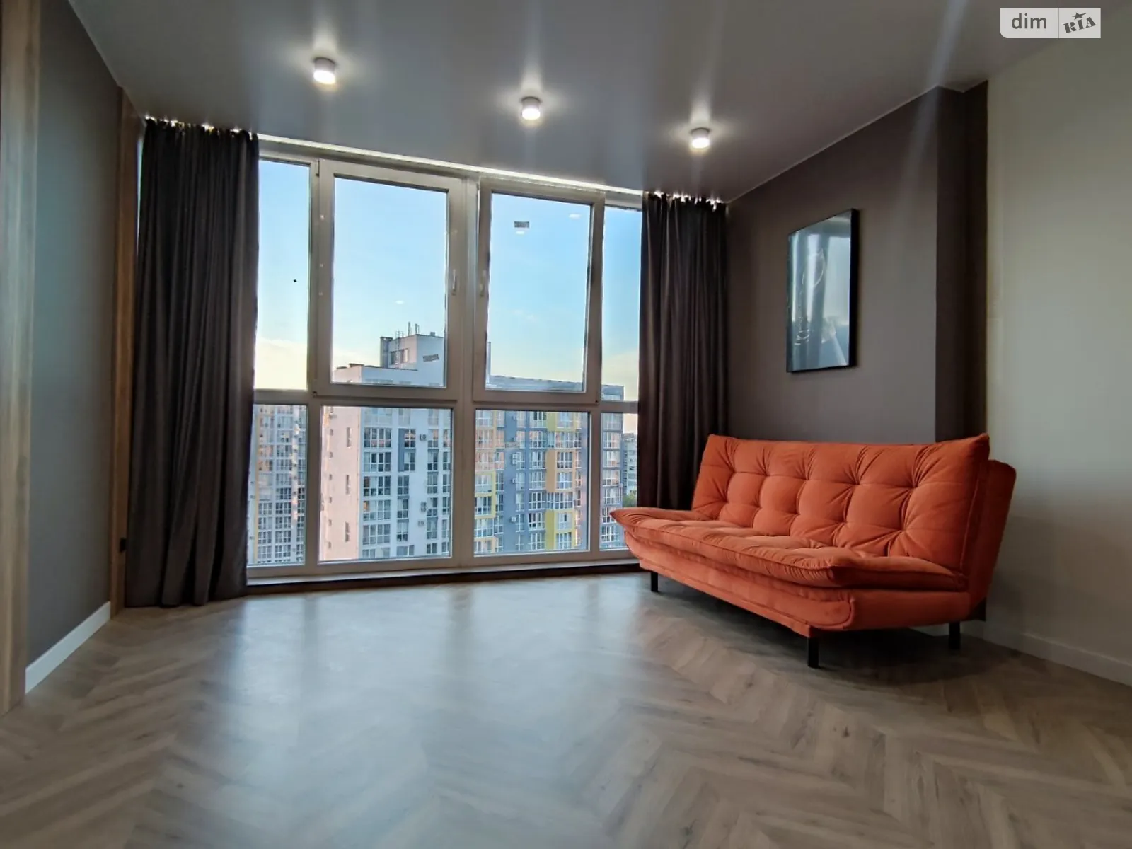 Продается 2-комнатная квартира 55 кв. м в Львове, ул. Рудненская, 8 - фото 1