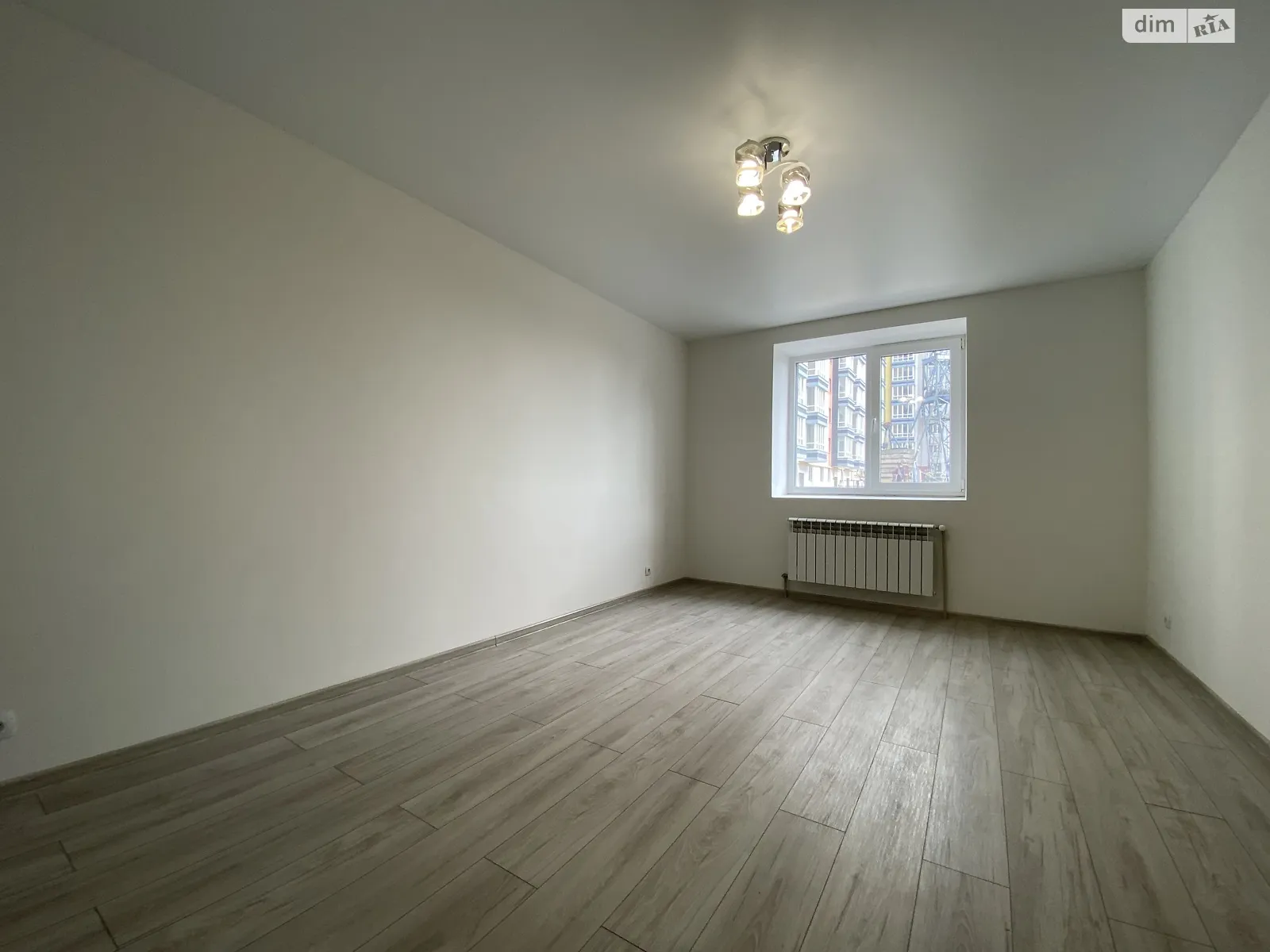 Продается 2-комнатная квартира 68 кв. м в Ровно, ул. Гайдамацкая, 13Б - фото 1