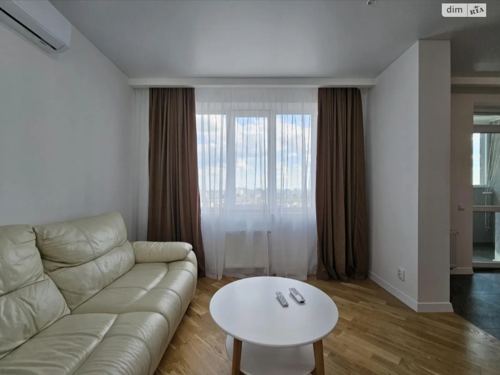 Сдается в аренду 1-комнатная квартира 47 кв. м в Киеве, ул. Загоровская(Багговутовская), 25 - фото 1