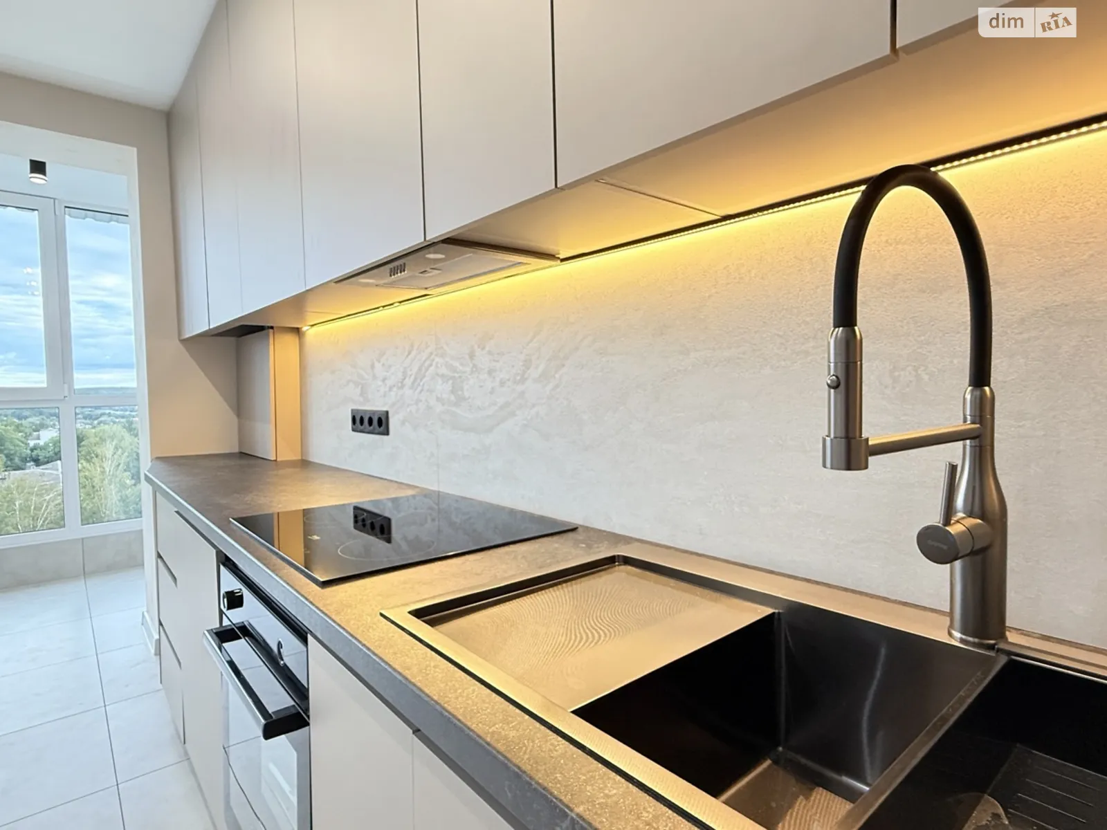 Продается 2-комнатная квартира 67 кв. м в Виннице, ул. Генерала Гандзюка, 17 - фото 1