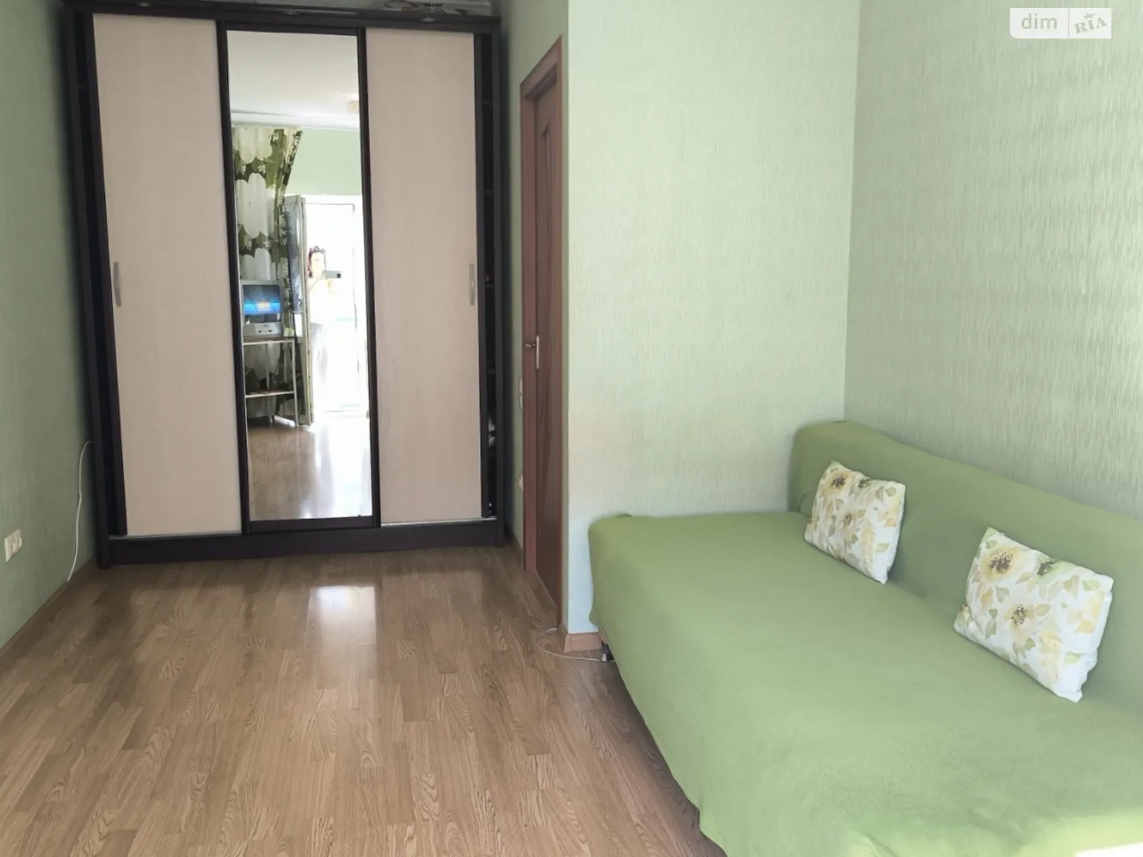 Сдается в аренду 1-комнатная квартира 28 кв. м в Одессе, ул. Романтиков(Третья), 25 - фото 1