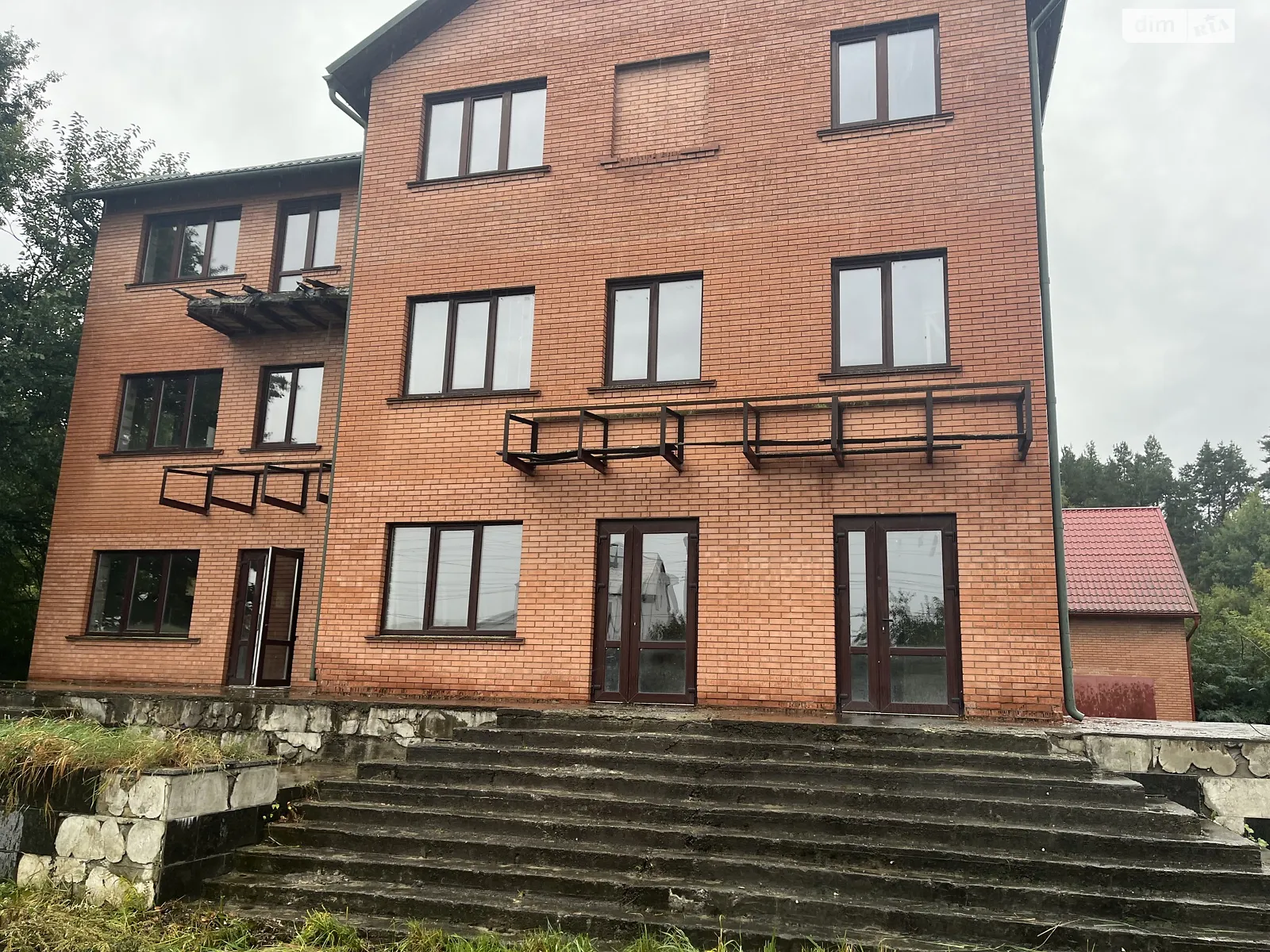 Продается дом на 3 этажа 450 кв. м с мебелью, цена: 499000 $ - фото 1
