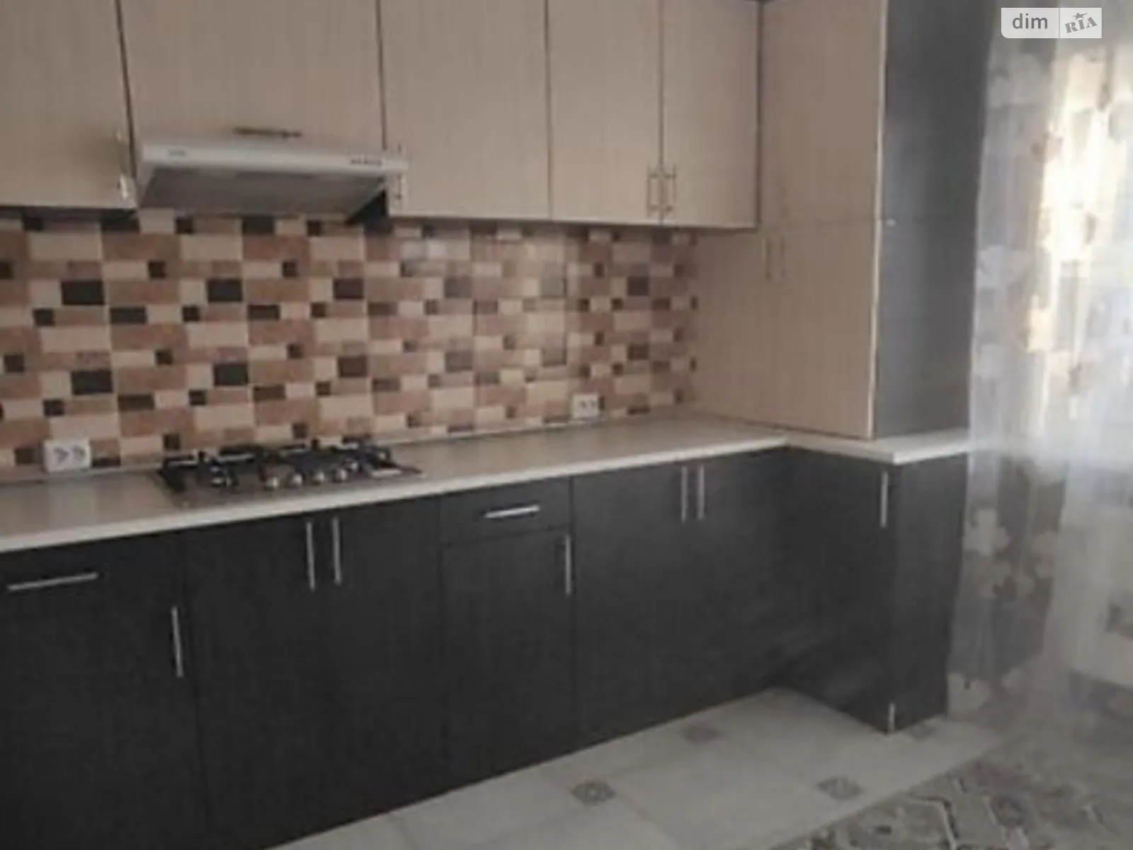 Сдается в аренду 1-комнатная квартира 46 кв. м в Хмельницком, ул. Сечевых Стрельцов - фото 1