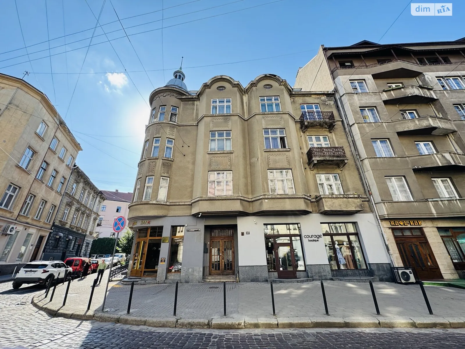 Продается 4-комнатная квартира 160 кв. м в Львове, ул. Саксаганского, 10 - фото 1