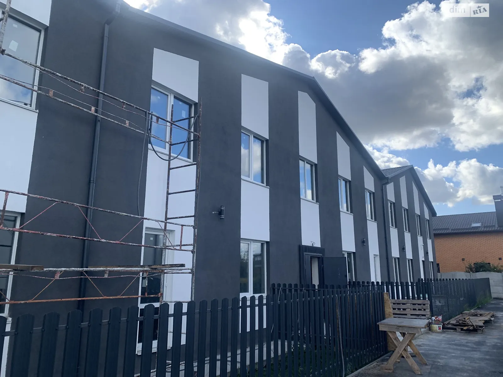 Продается 1-комнатная квартира 28 кв. м в, цена: 26000 $ - фото 1