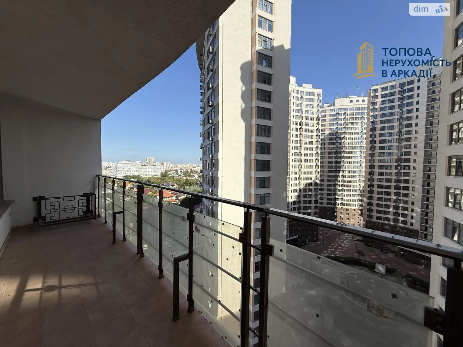 Продается 1-комнатная квартира 52 кв. м в Одессе, ул. Валерия Самофалова, 16А/4 - фото 1