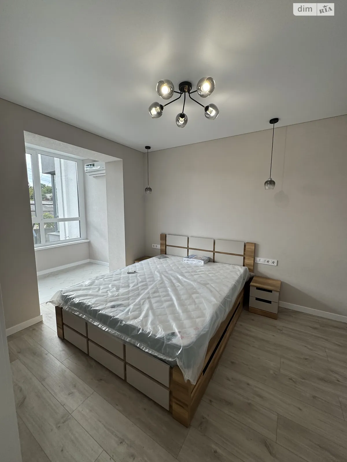 Продается 1-комнатная квартира 45 кв. м в Житомире, ул. Евгения Рыхлика, 13 - фото 1