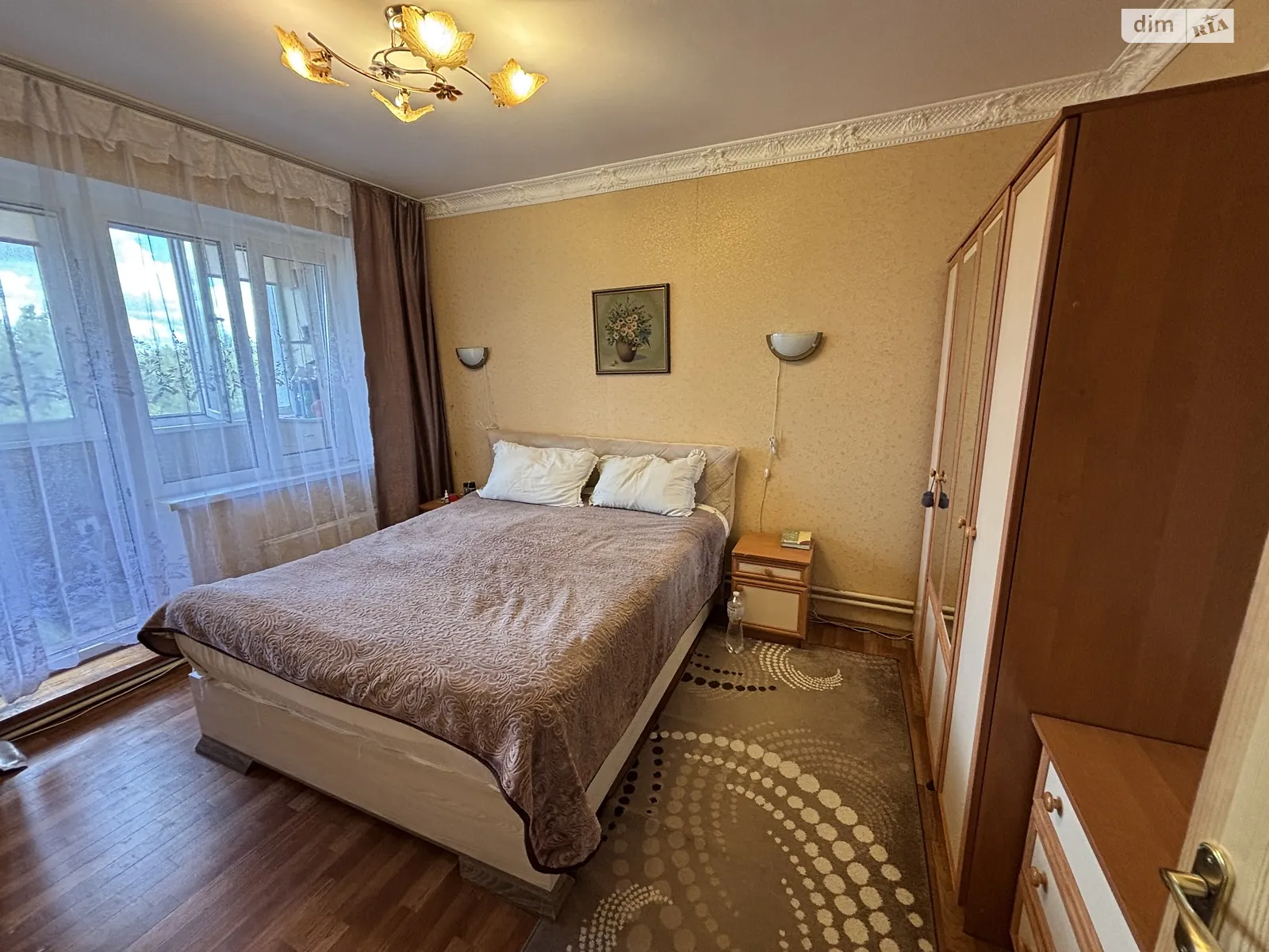 Продается 3-комнатная квартира 71.5 кв. м в Чернигове, ул. Независимости, 56 - фото 1