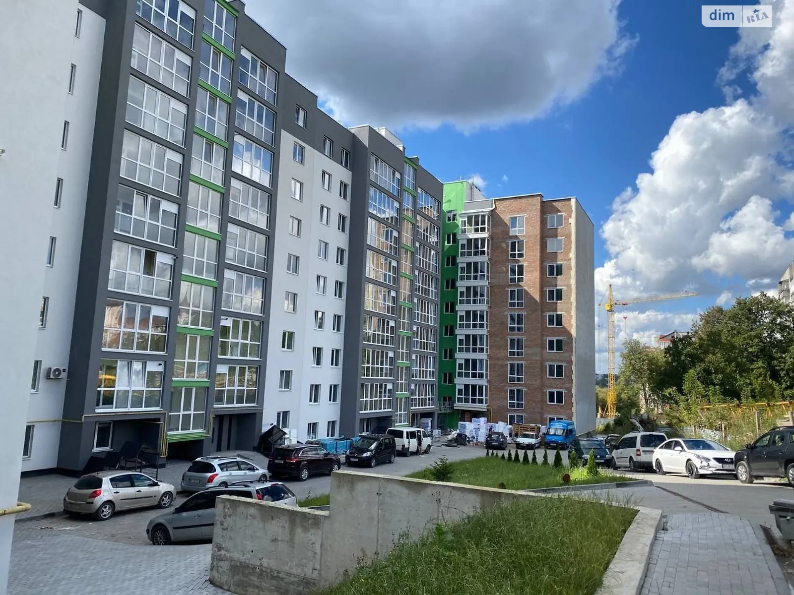 3-комнатная квартира 94 кв. м в Тернополе, ул. Черновецкая, 71 - фото 1