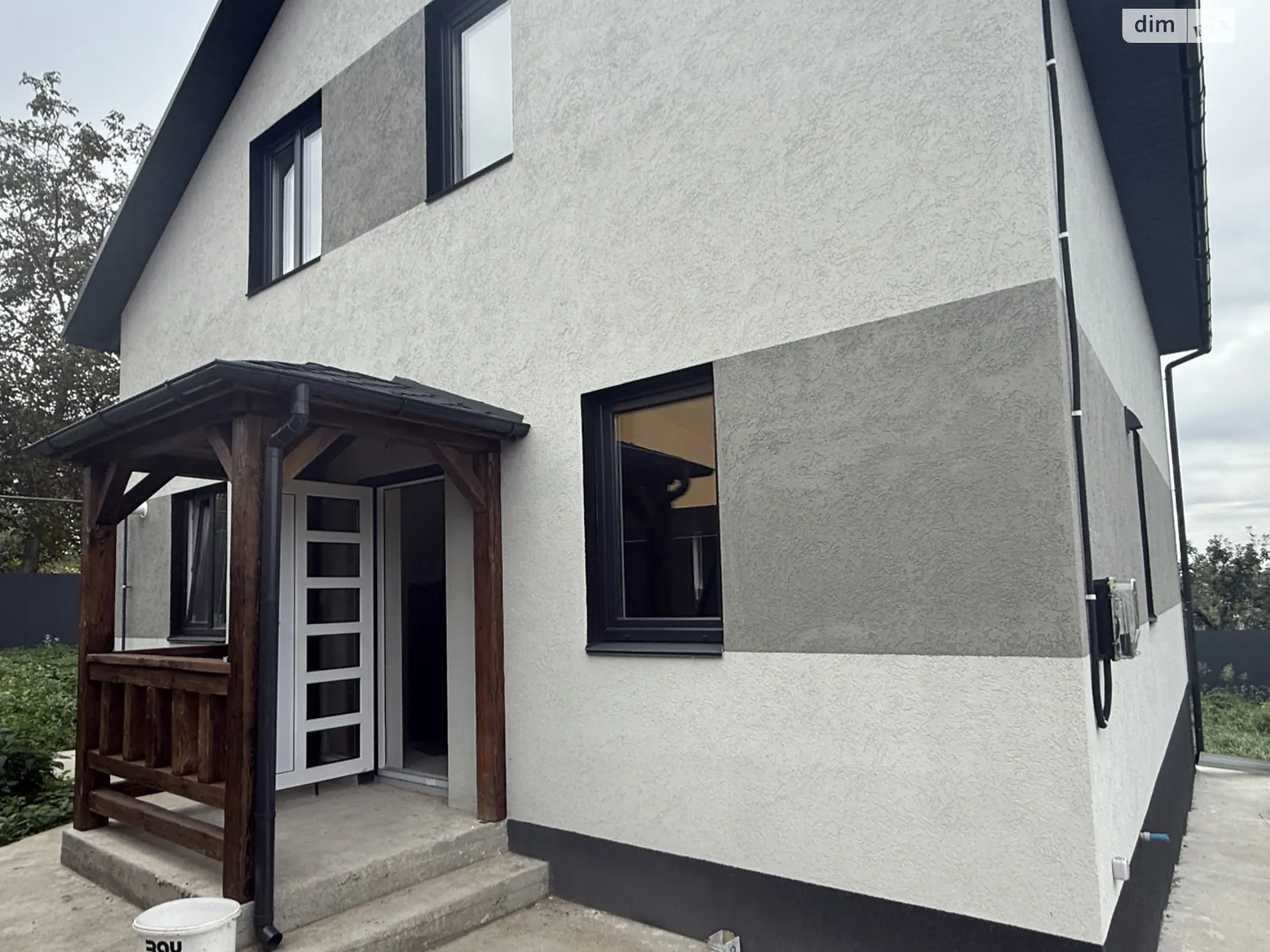 Продается дом на 2 этажа 126 кв. м с садом, цена: 86000 $ - фото 1