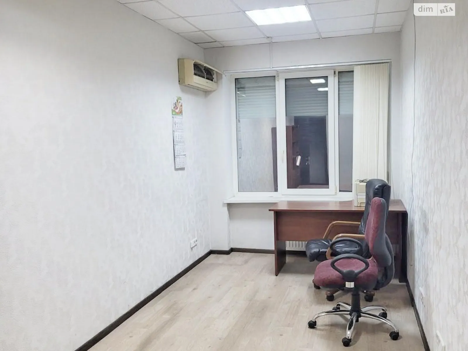 Здається в оренду приміщення вільного призначення 20.6 кв. м в 9-поверховій будівлі, цена: 12045 грн - фото 1