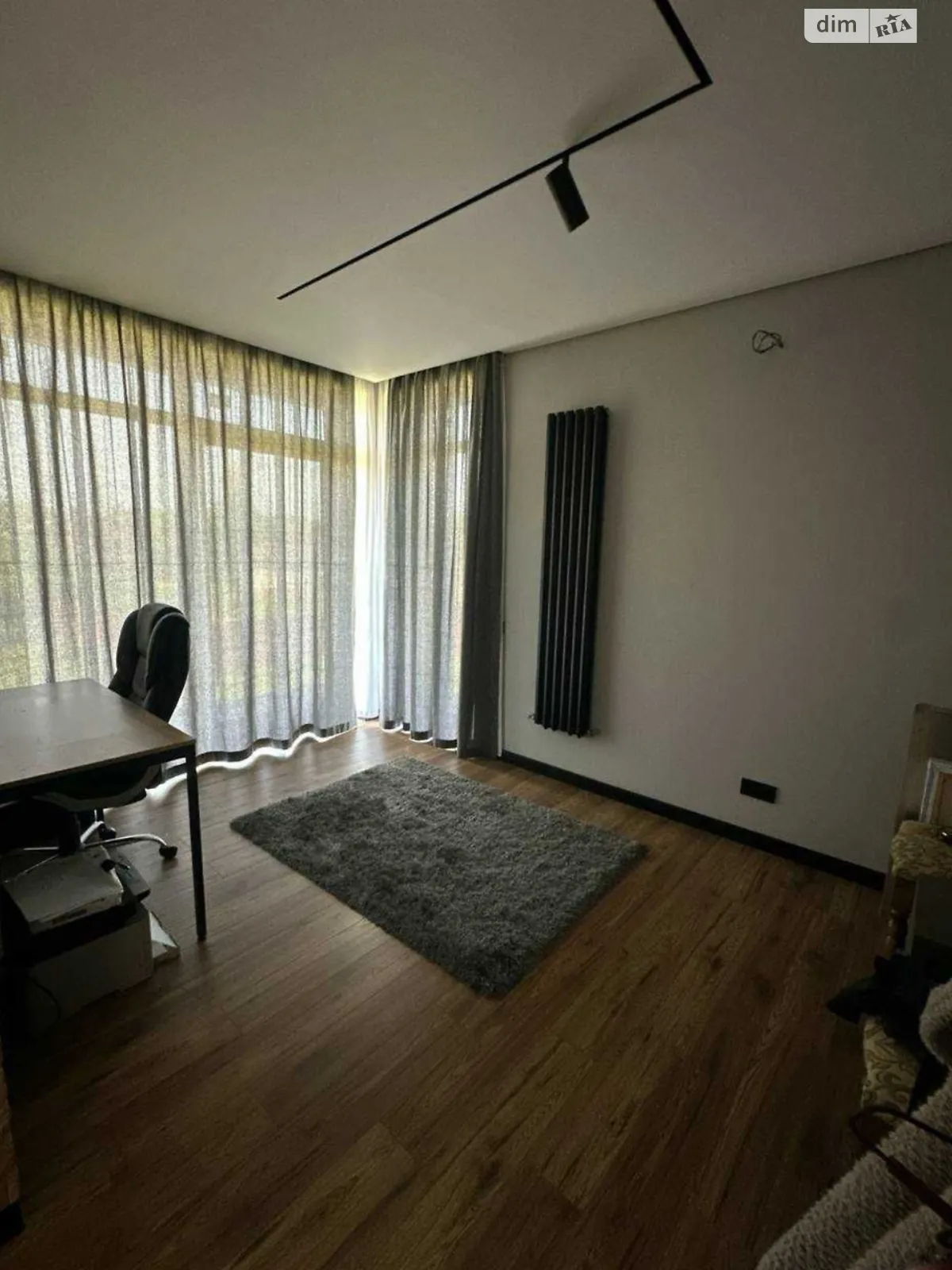 Продается дом на 2 этажа 169.4 кв. м с бассейном, цена: 52000 $ - фото 1