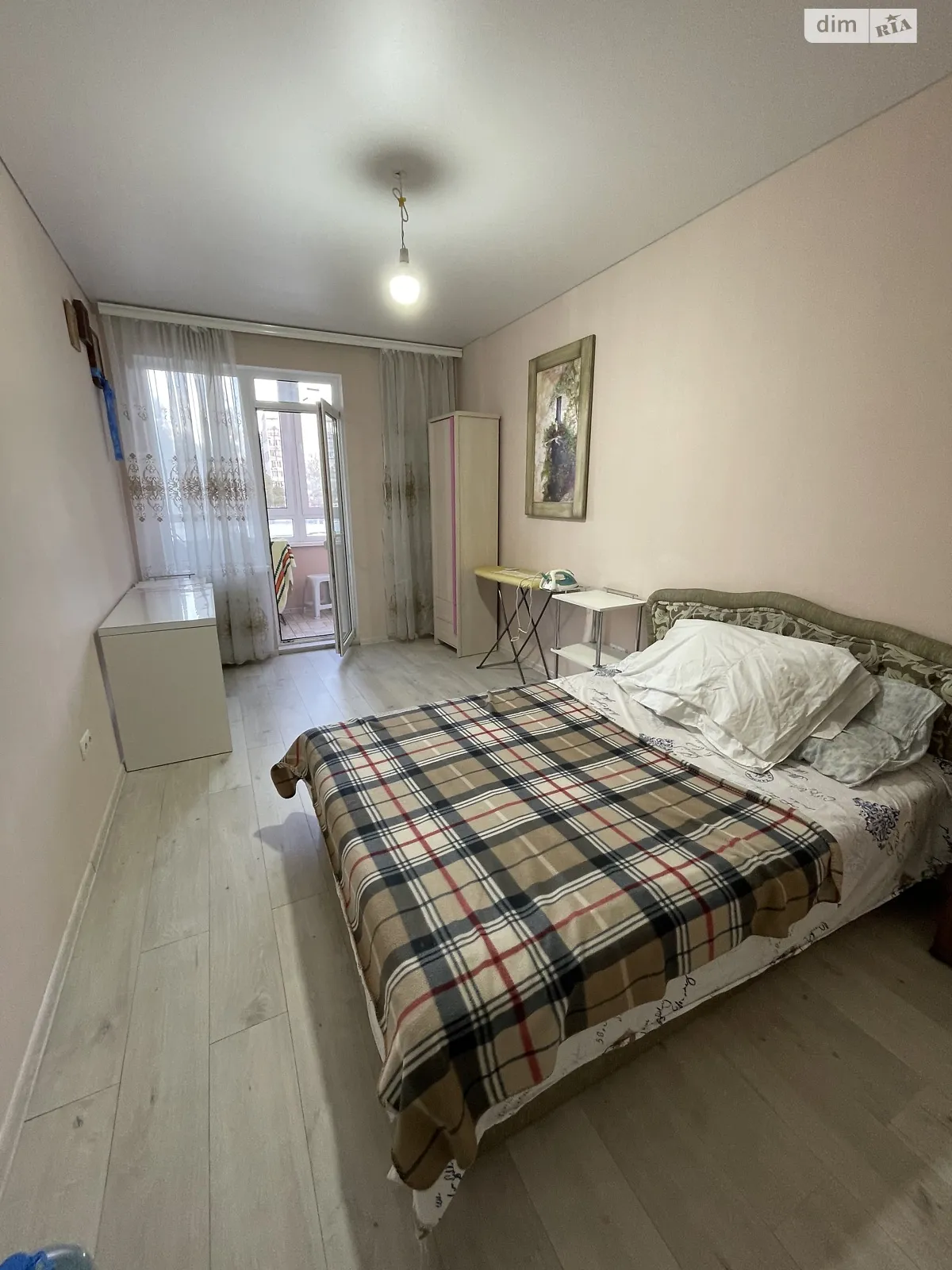 Здається в оренду 2-кімнатна квартира 70 кв. м у Одесі, вул. Гранітна, 2 - фото 1