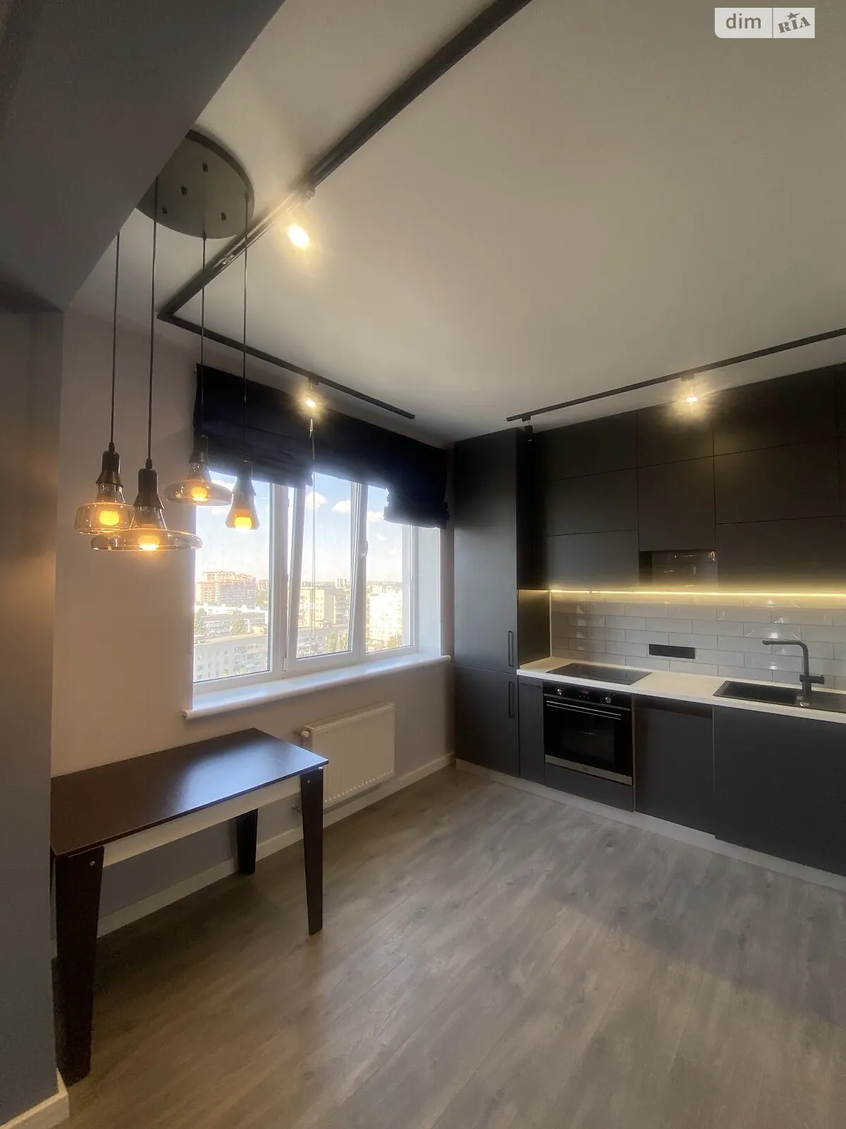 Продается 2-комнатная квартира 69 кв. м в Одессе, ул. Костанди - фото 1