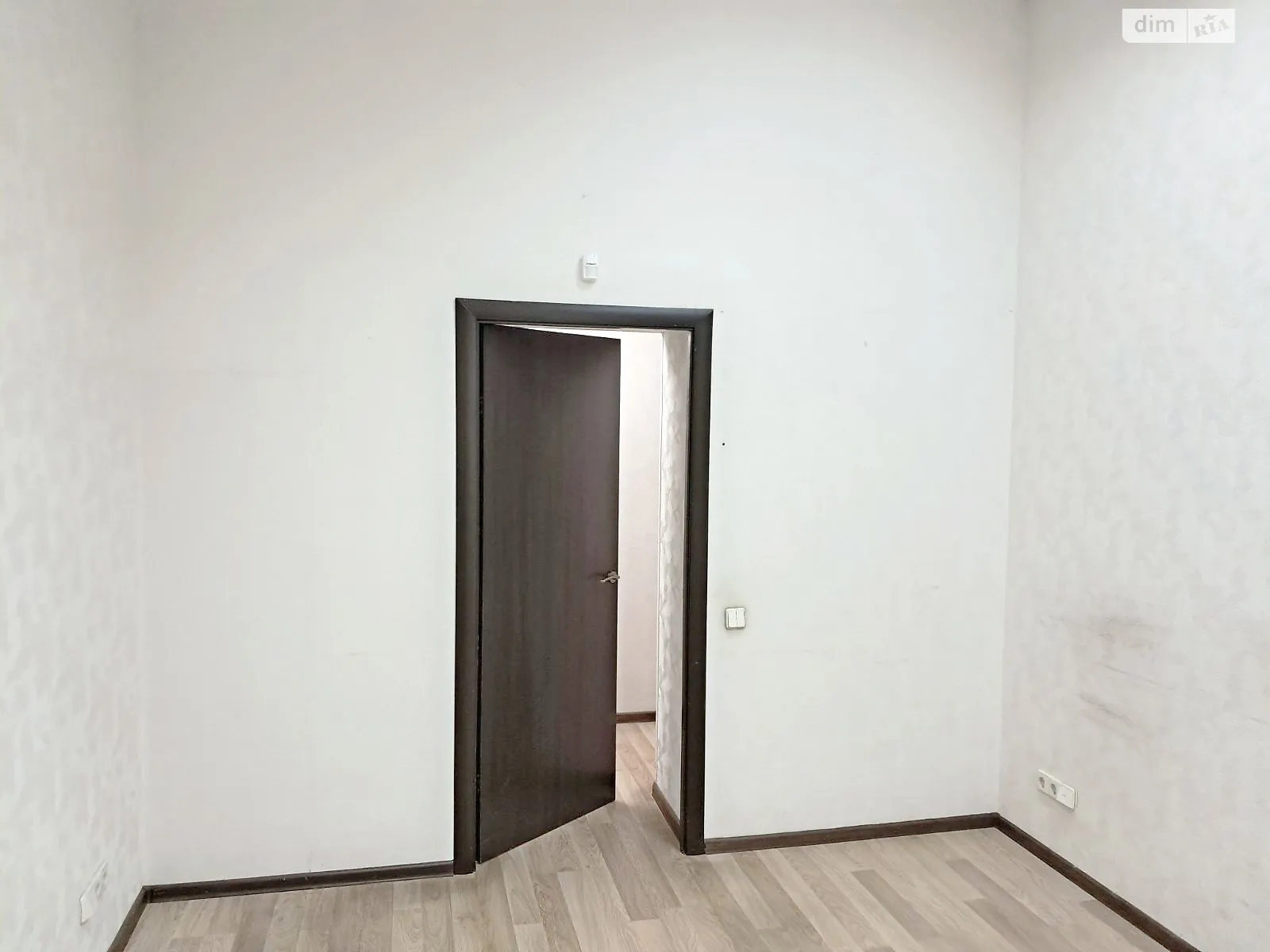 Здається в оренду приміщення вільного призначення 37.5 кв. м в 9-поверховій будівлі, цена: 15045 грн - фото 1