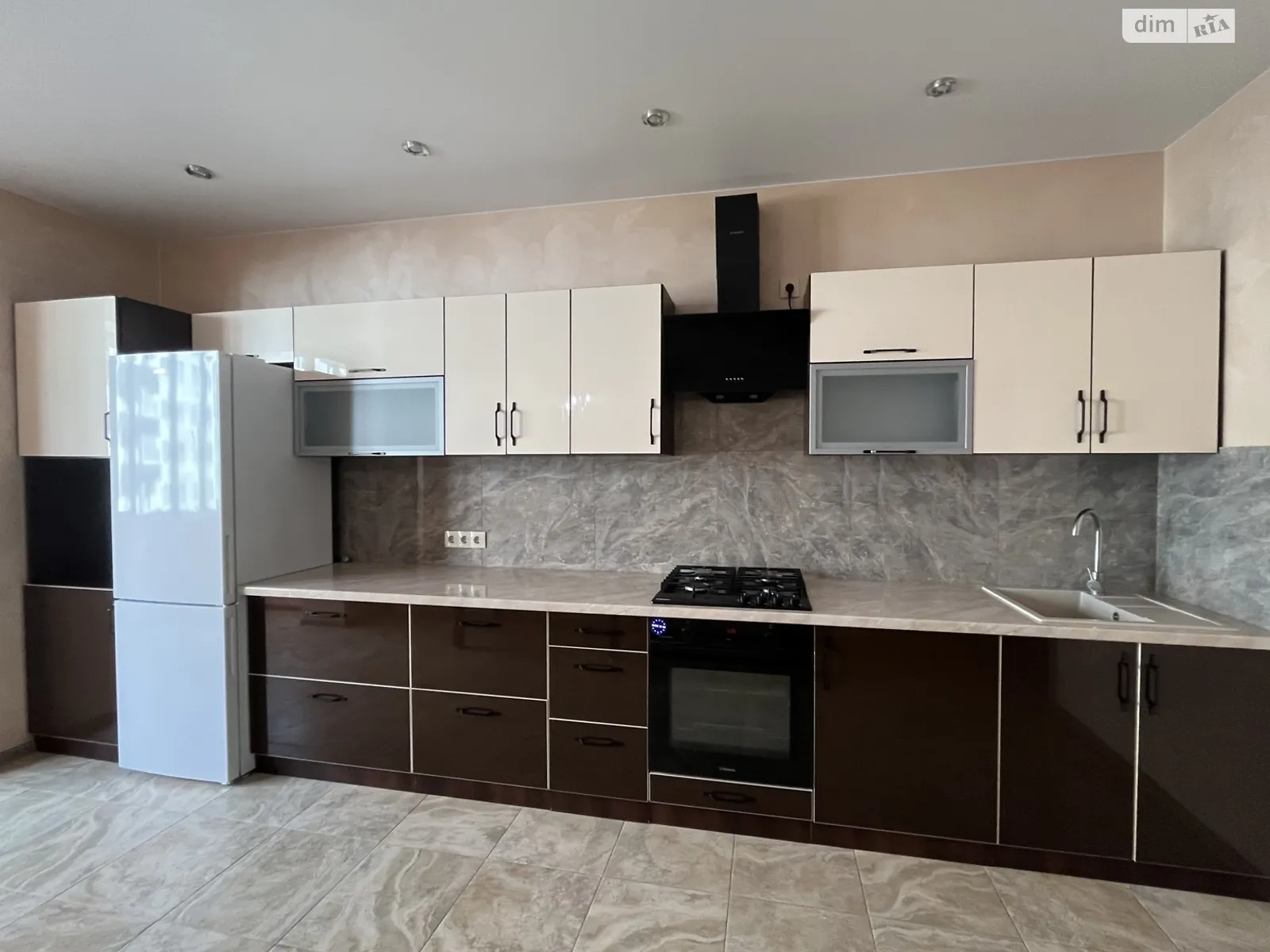 Продается 2-комнатная квартира 69.8 кв. м в Хмельницком, ул. Нижняя Береговая, 2/2Ж - фото 1