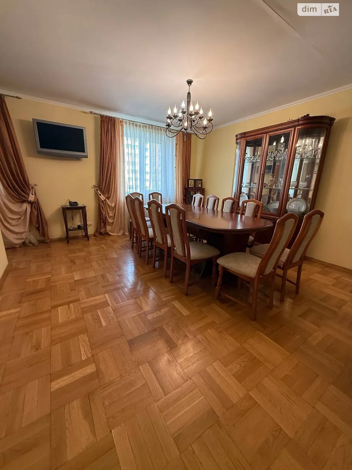 Продается 4-комнатная квартира 90 кв. м в Хмельницком, ул. Заречанская, 46/1 - фото 1
