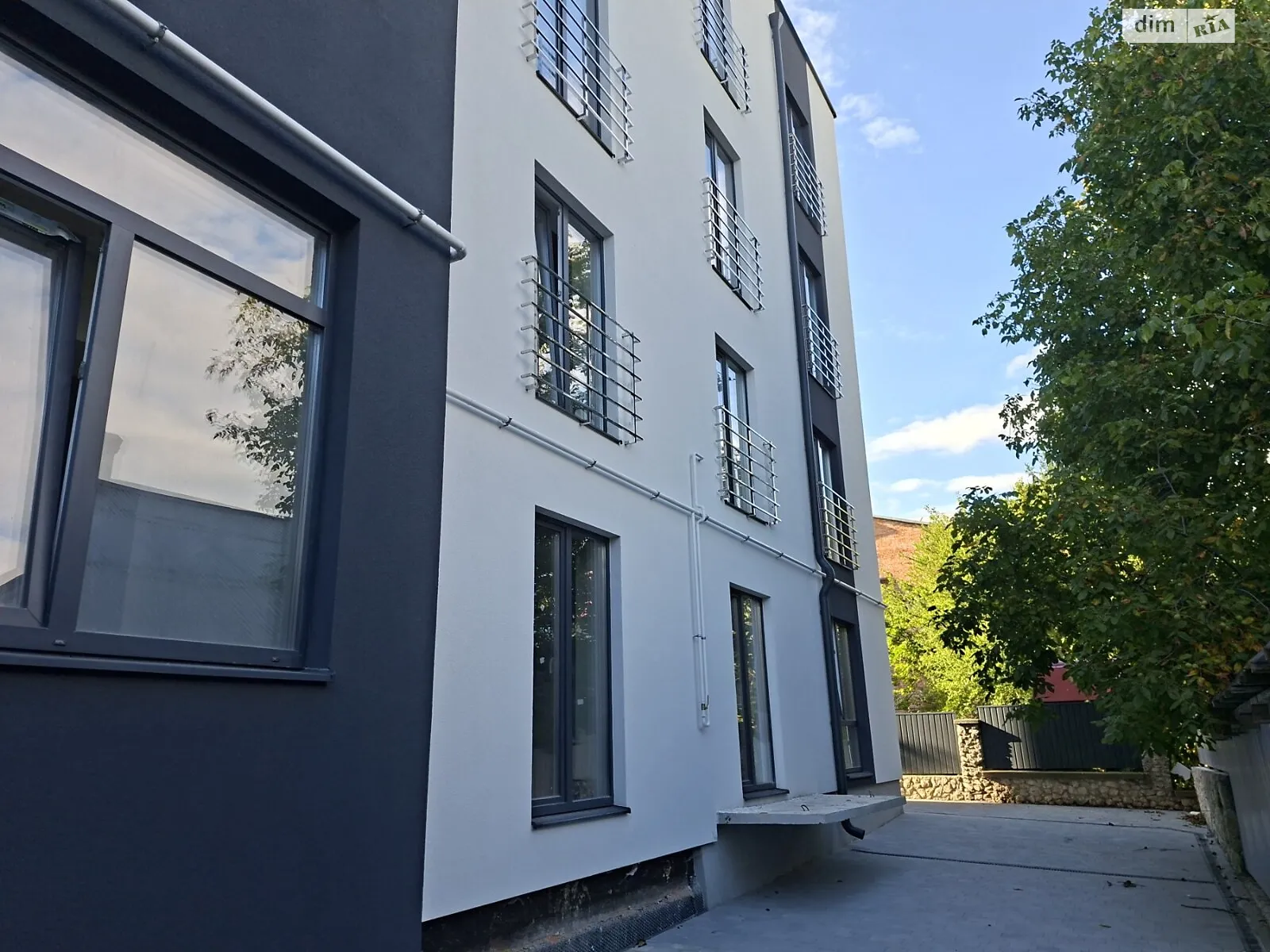 Продається 2-кімнатна квартира 58.5 кв. м у Петрикові, вул. Л.Українки Бічна - фото 1