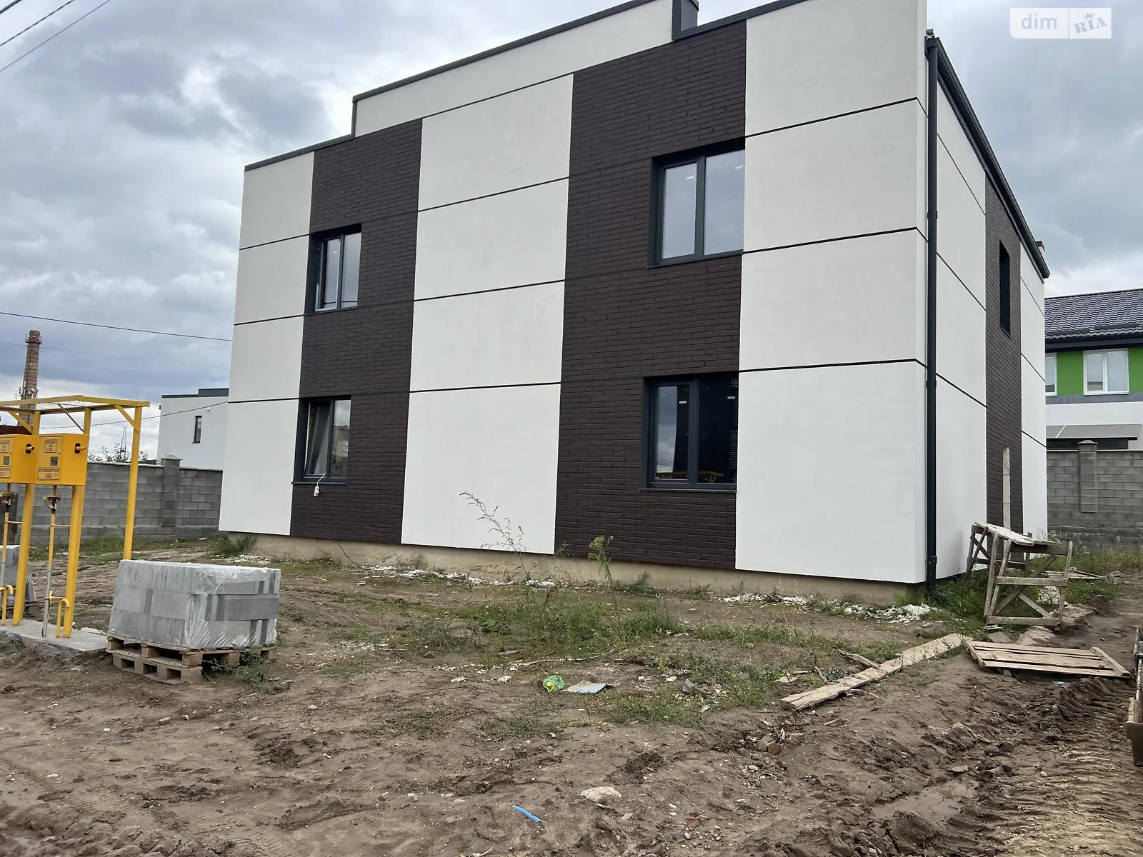 Продается часть дома 120 кв. м с верандой, цена: 75000 $ - фото 1