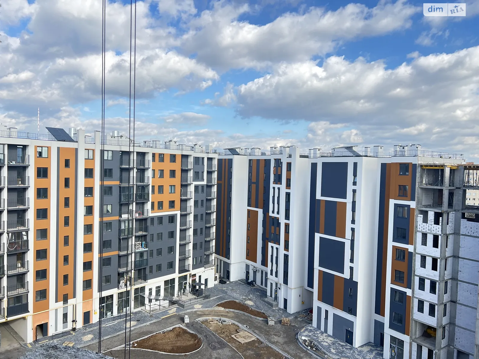 Продается 2-комнатная квартира 66.5 кв. м в Зарванцах, ул. Рыбацкая - фото 1