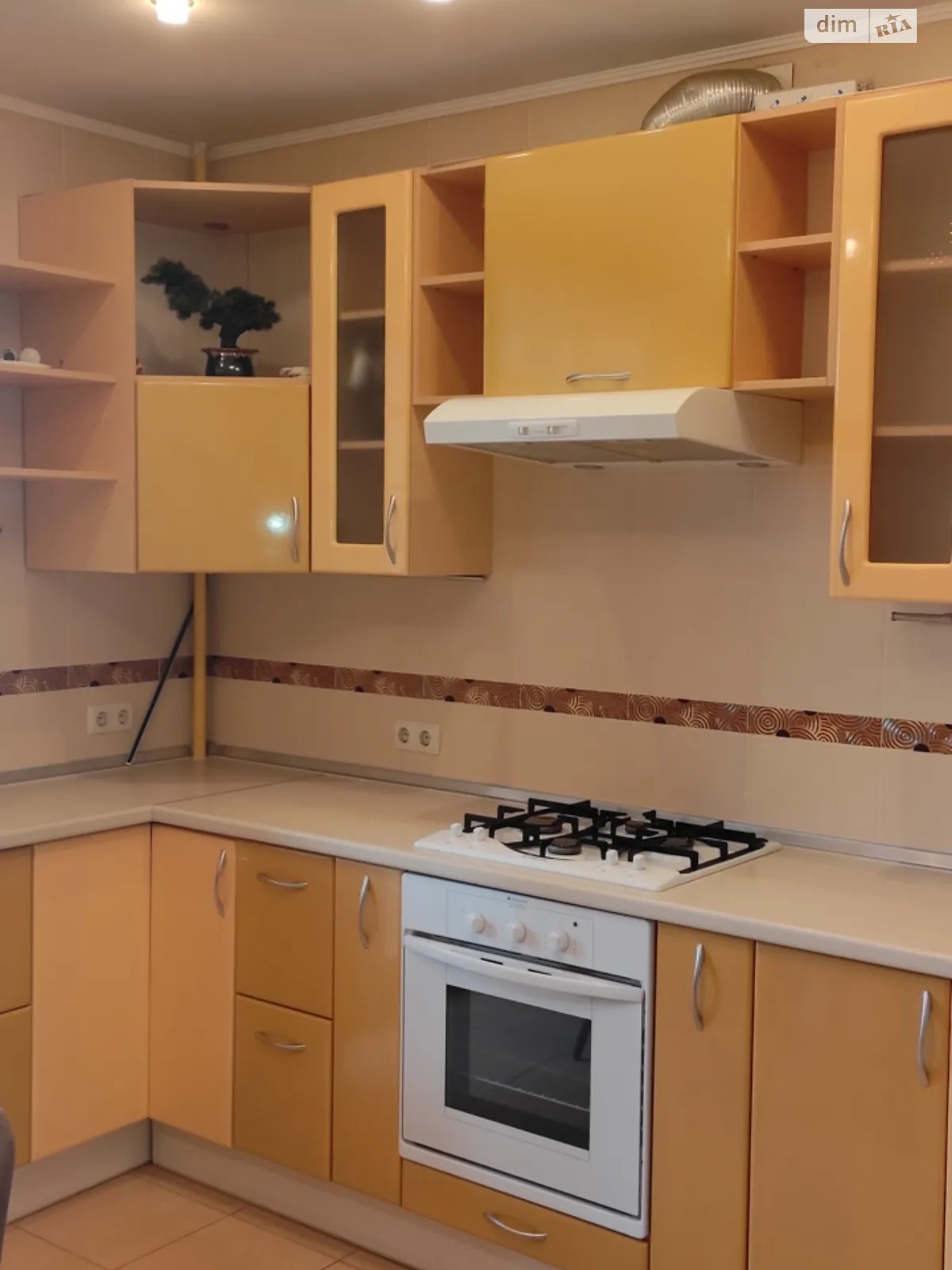 Продається 2-кімнатна квартира 74 кв. м у Харкові, вул. Кричевського, 30 - фото 1