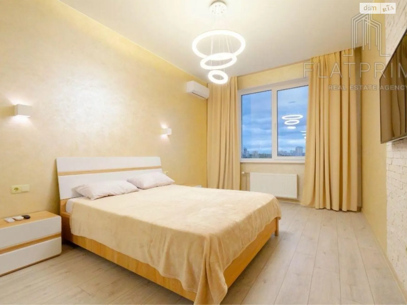 Продается 1-комнатная квартира 39 кв. м в Киеве, просп. Берестейский(Победы), 26 - фото 1
