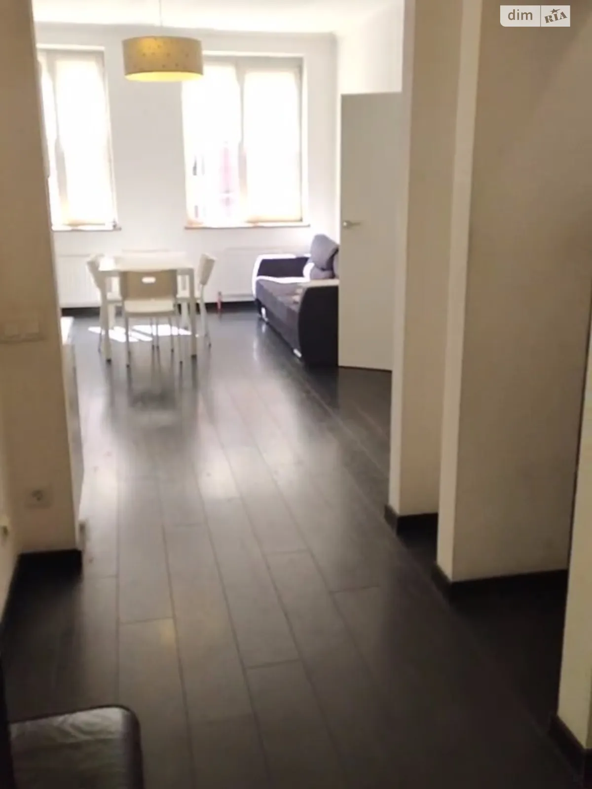 Продается 1-комнатная квартира 51 кв. м в Одессе, ул. Базарная, 5/1 - фото 1