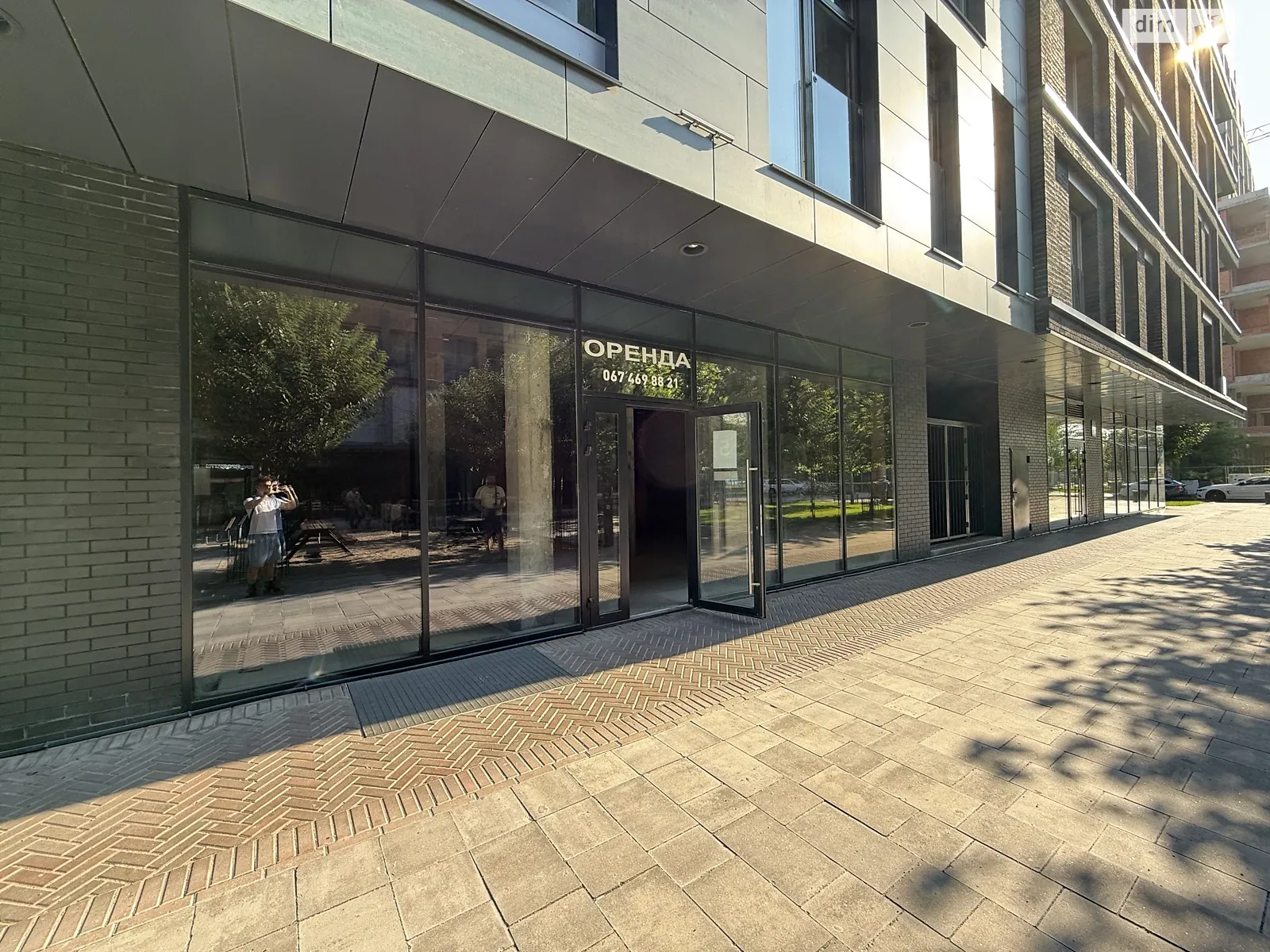 Здається в оренду приміщення вільного призначення 108 кв. м в 10-поверховій будівлі, цена: 2000 $ - фото 1