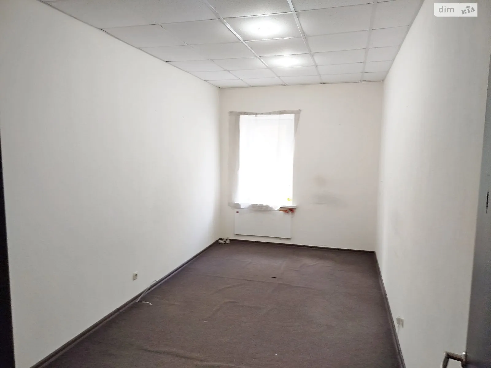 Сдается в аренду помещения свободного назначения 20 кв. м в 2-этажном здании, цена: 7015 грн - фото 1
