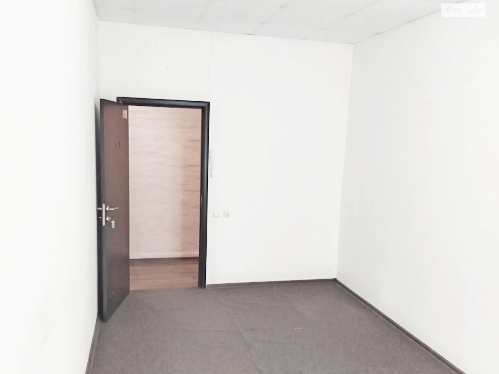 Сдается в аренду помещения свободного назначения 20 кв. м в 2-этажном здании, цена: 7025 грн - фото 1