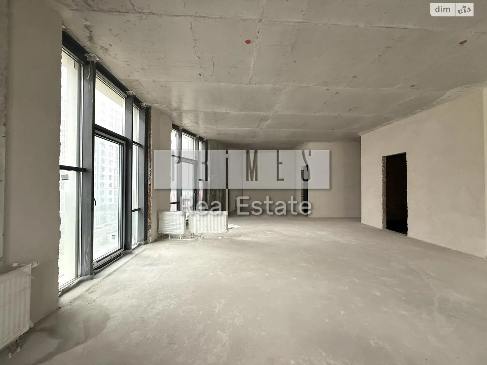 Продается 4-комнатная квартира 155 кв. м в Киеве, ул. Андрея Верхогляда(Драгомирова), 17Б - фото 1